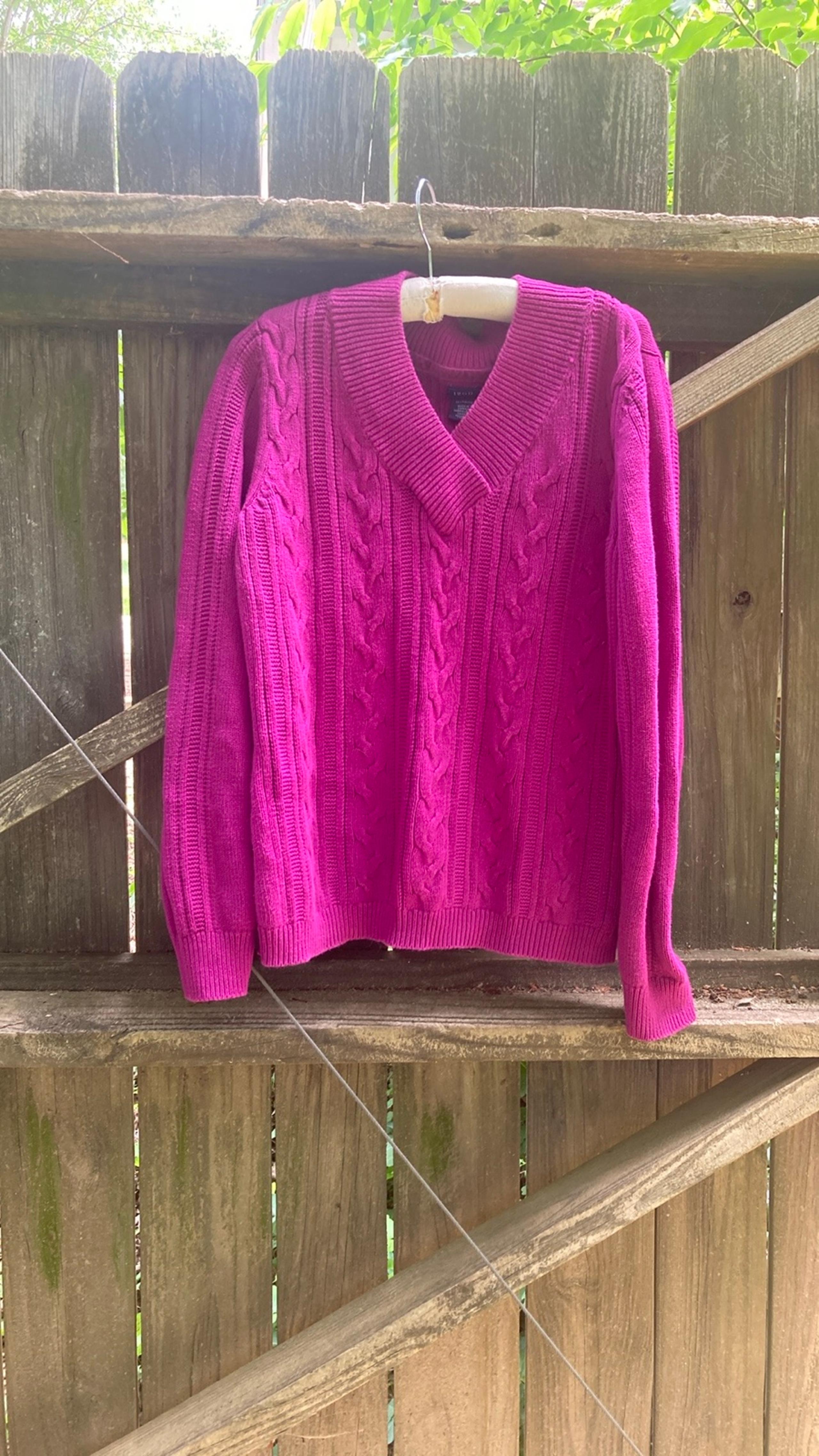 Izod cotton V neck purple Sweater