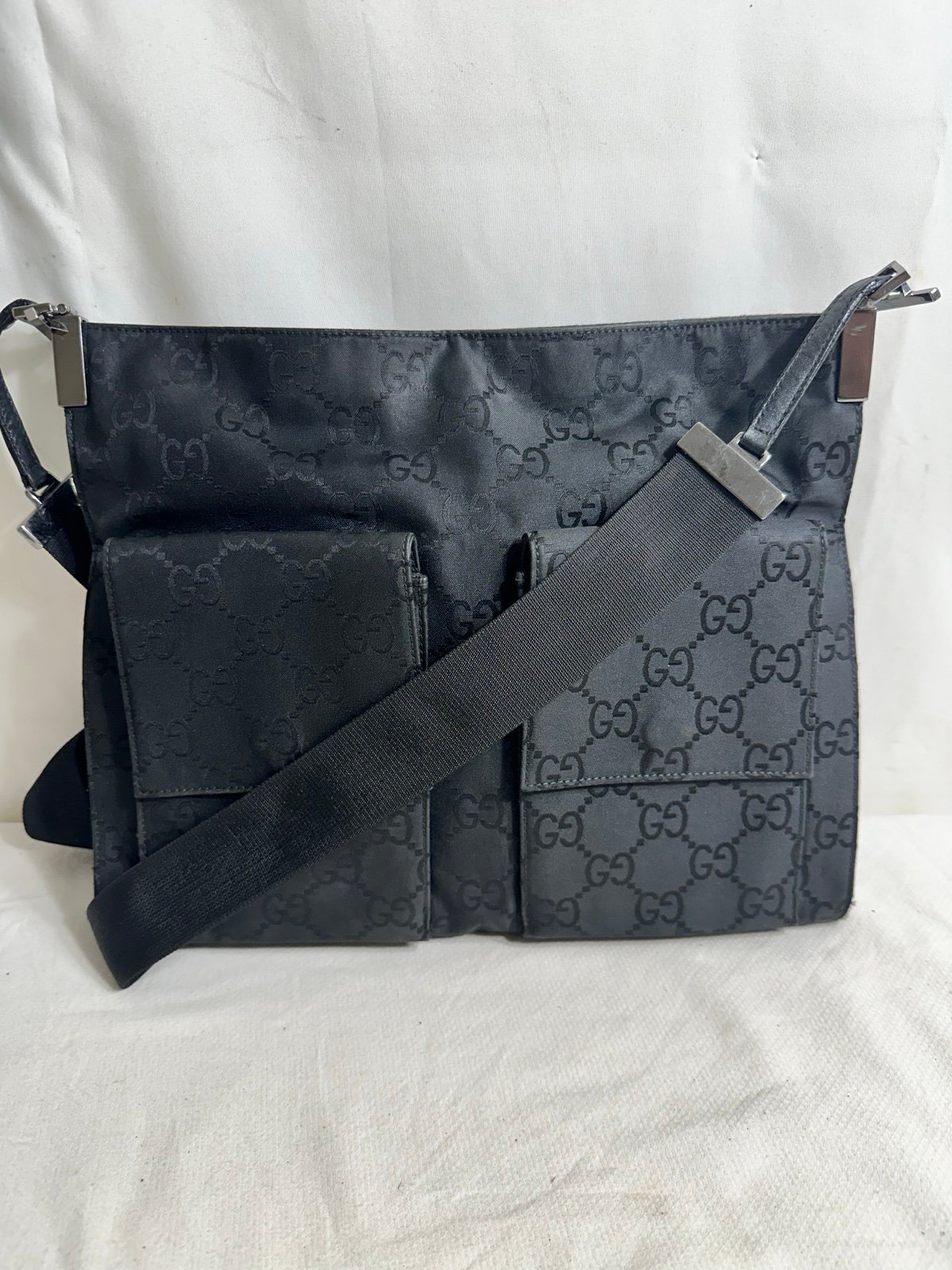 Gucci Shoulder Bag