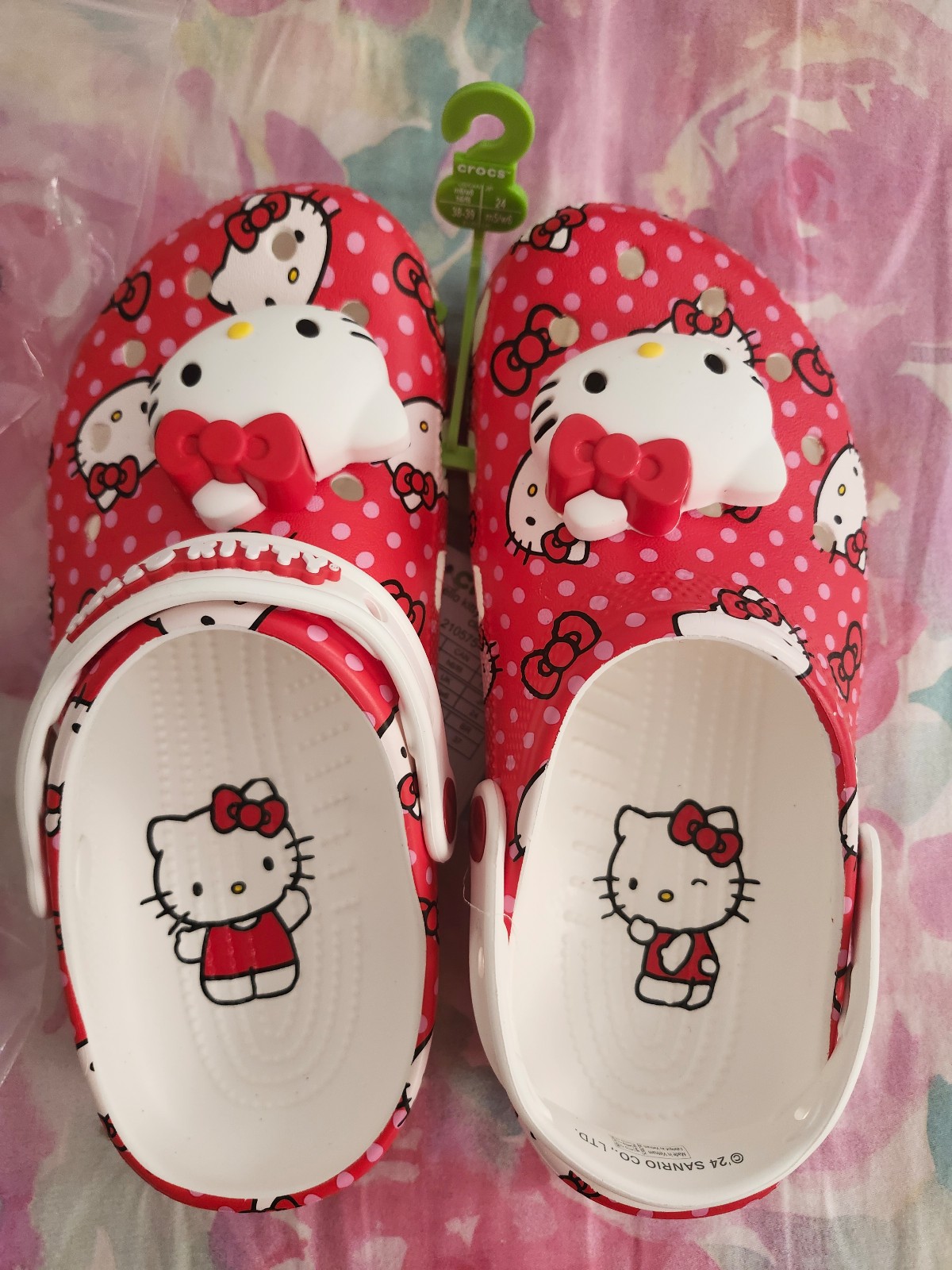 Hello Kitty Womens Crocs