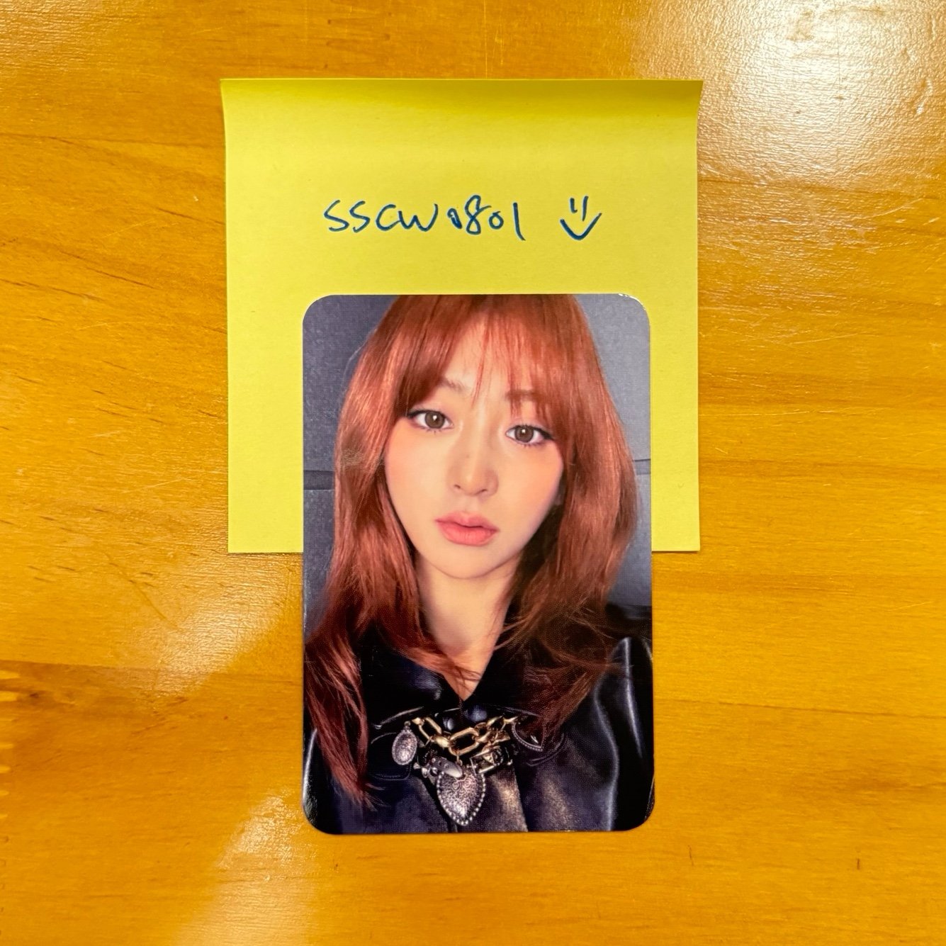 LE SSERAFIM Yunjin Fanplee Fansign Photocard