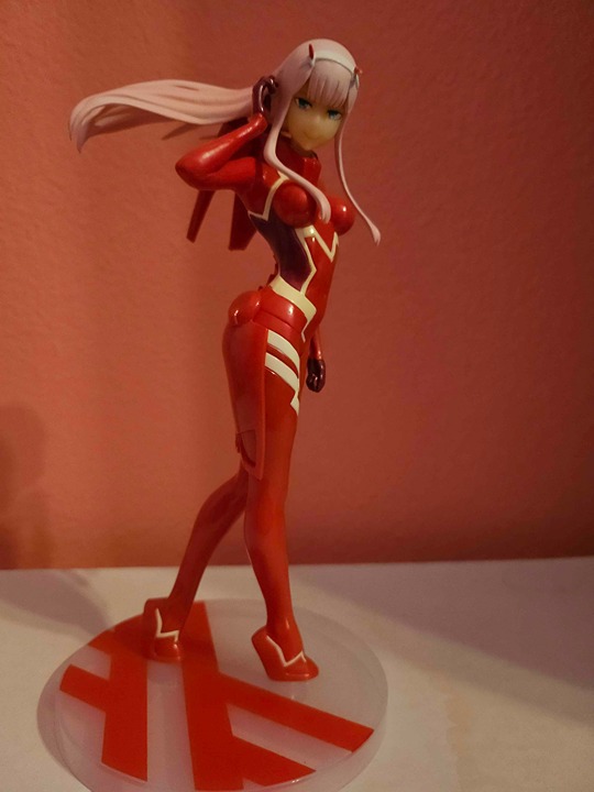 Darling in the FRANXX Zero Two Figure