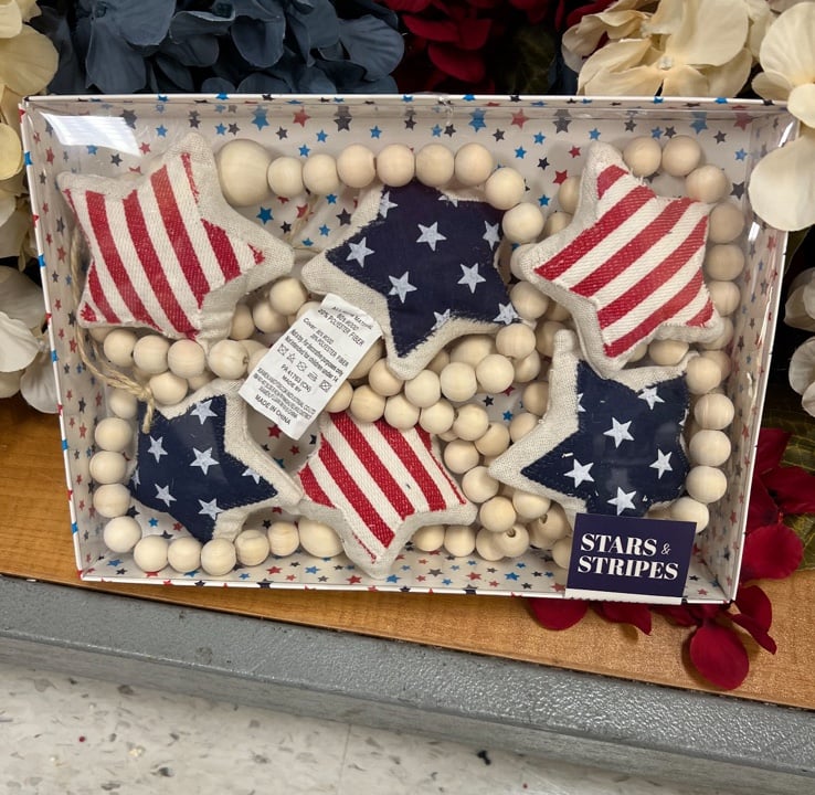 usa patriotic 4th of july garland