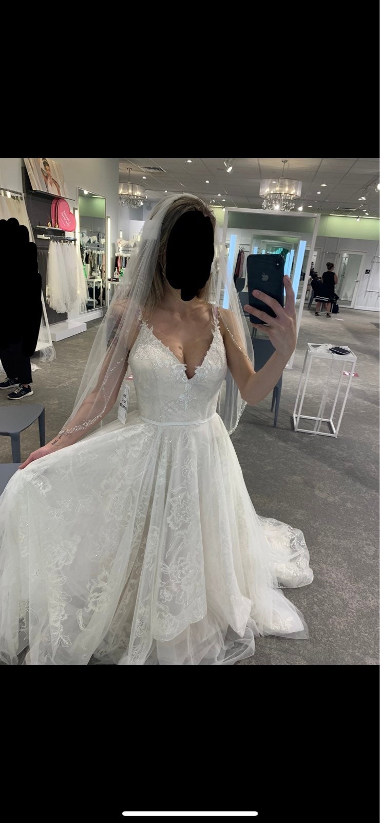 Never worn before wedding dress size 2