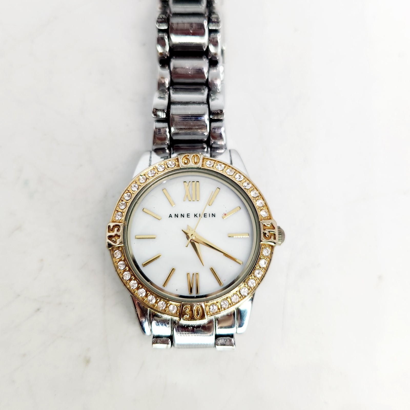Anne Klein Women's Swarovski Crystal Silver Tone Bracelet Watch AK/2287 New Batt