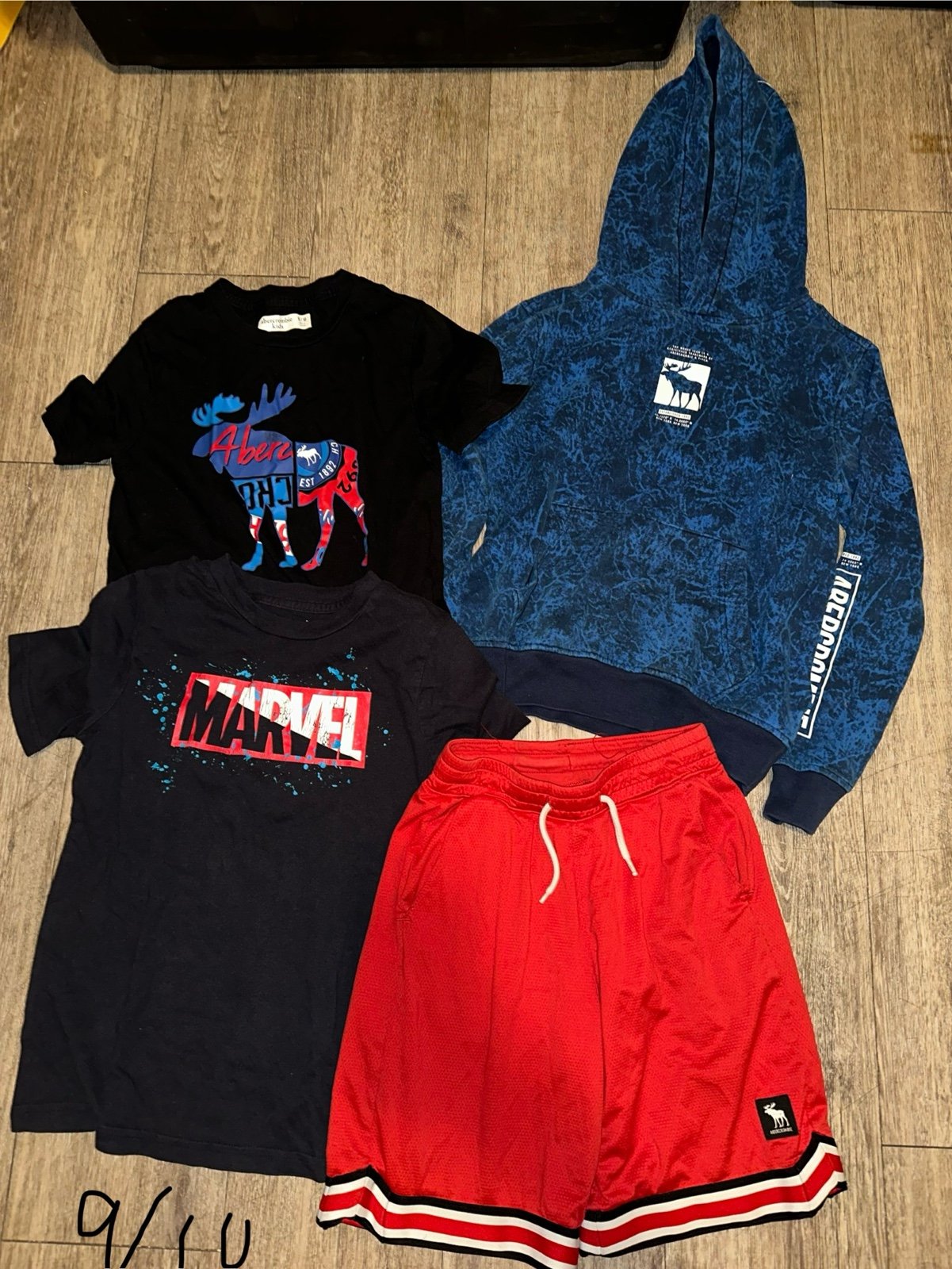 Abercrombie kids bundle size 9/10