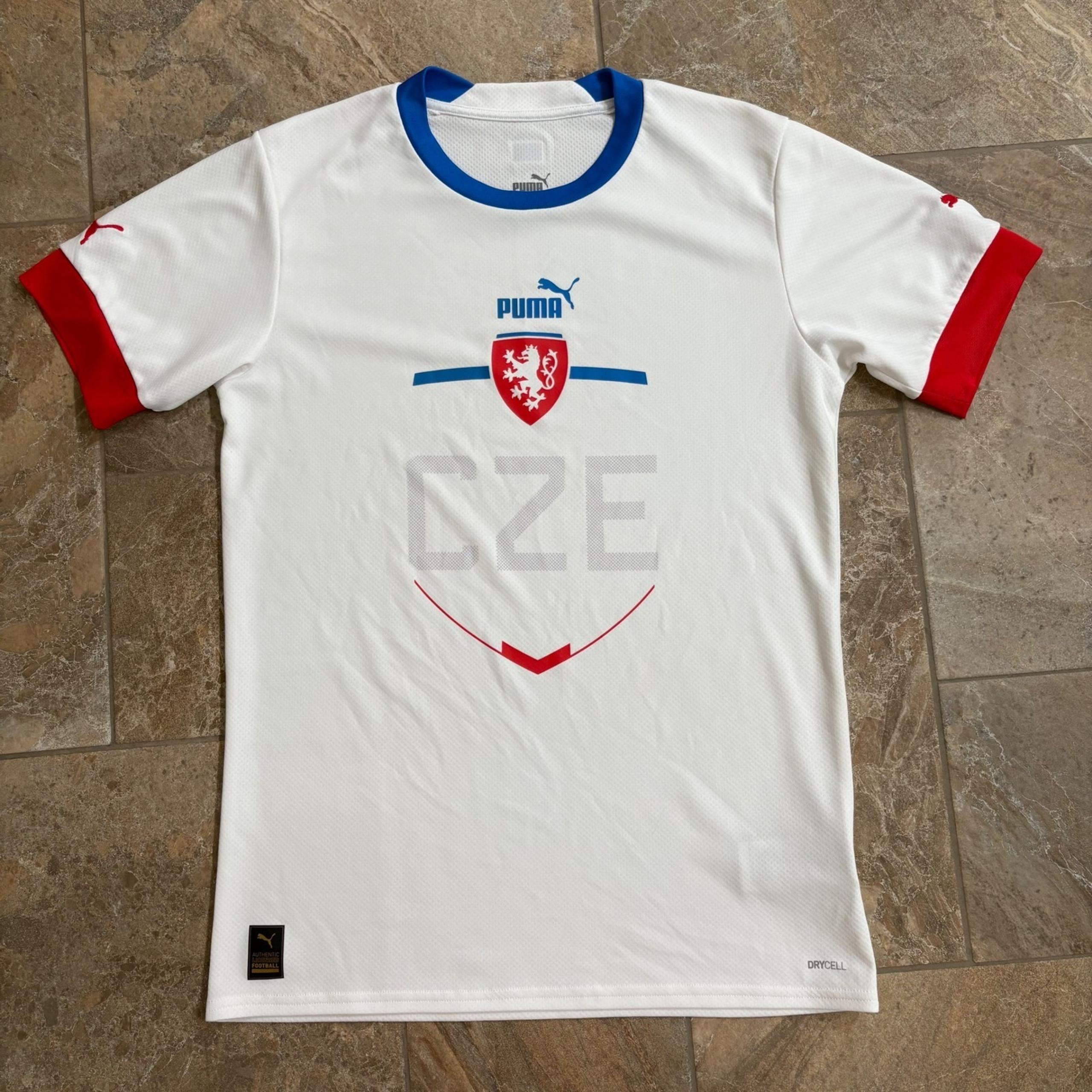Puma Czech Republic Soccer Jersey DryCell Short Sleeve White Red Size S