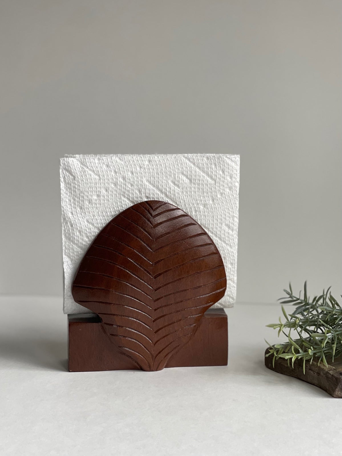 Vintage MCM Hand Carved Ironwood Shell / Leaf Napkin Holder, Nice & Heavy!