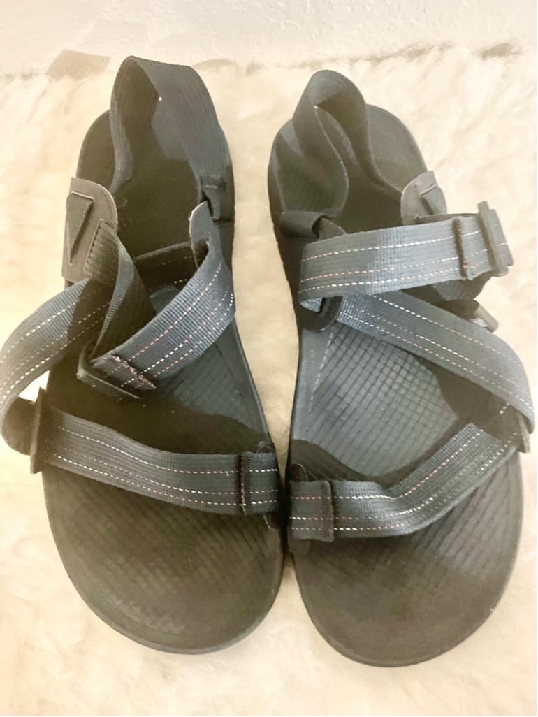 Chaco Men’s Lowdown Gray Sandal Size 11