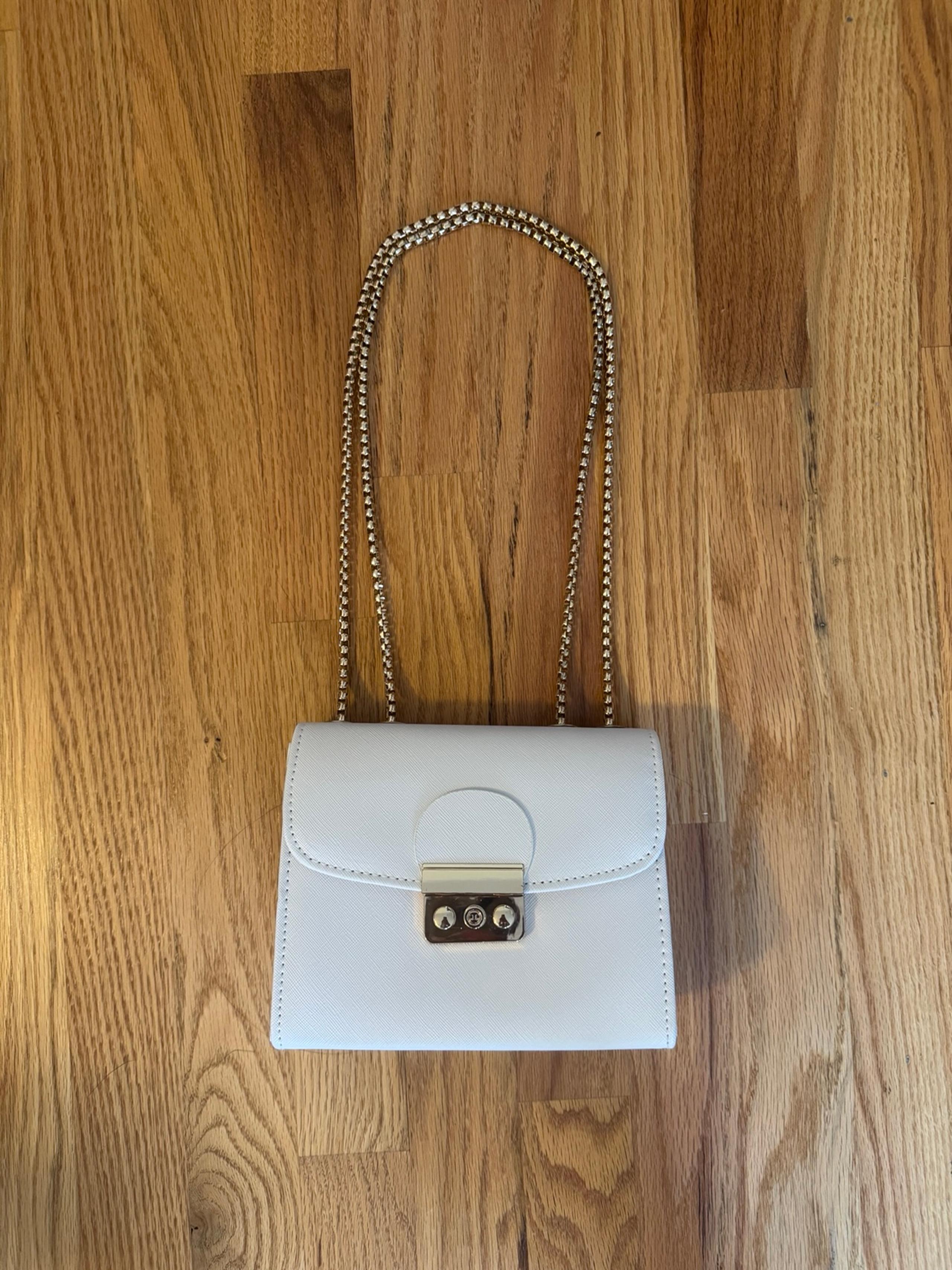 White Mini Purse w/ Gold Chain