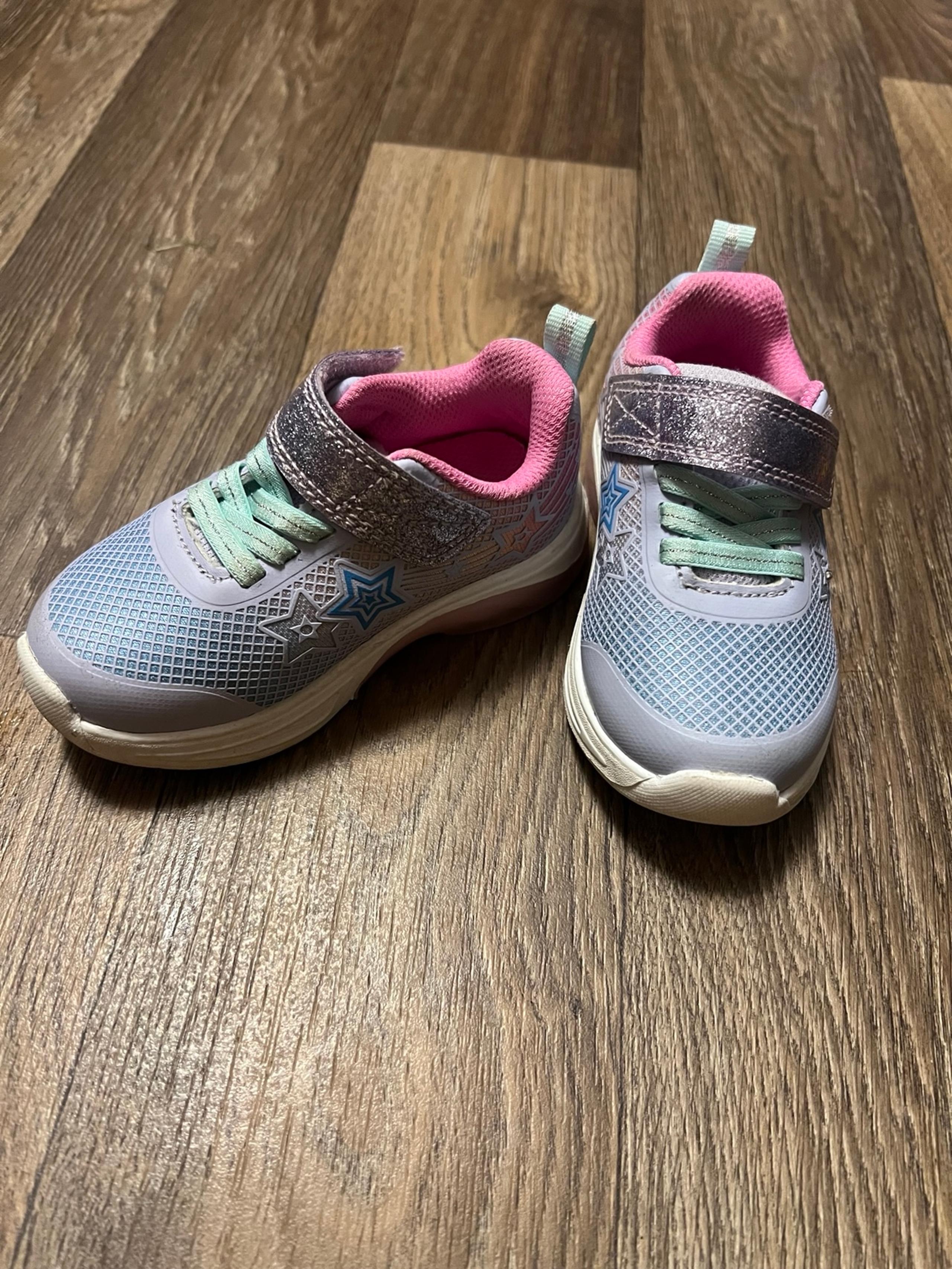 Light up athletic works toddler girl tennis shoes size 7