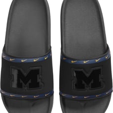 Nike Offcourt Slides Sandals Michigan State Team Wolverines Men’s Size 11 NWB