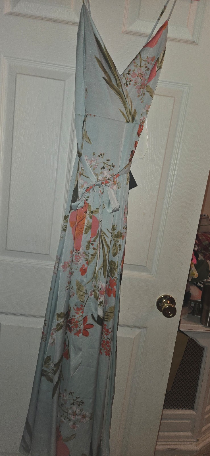 NWT Lulu's women's formal satin sage green maxi floral dress.
