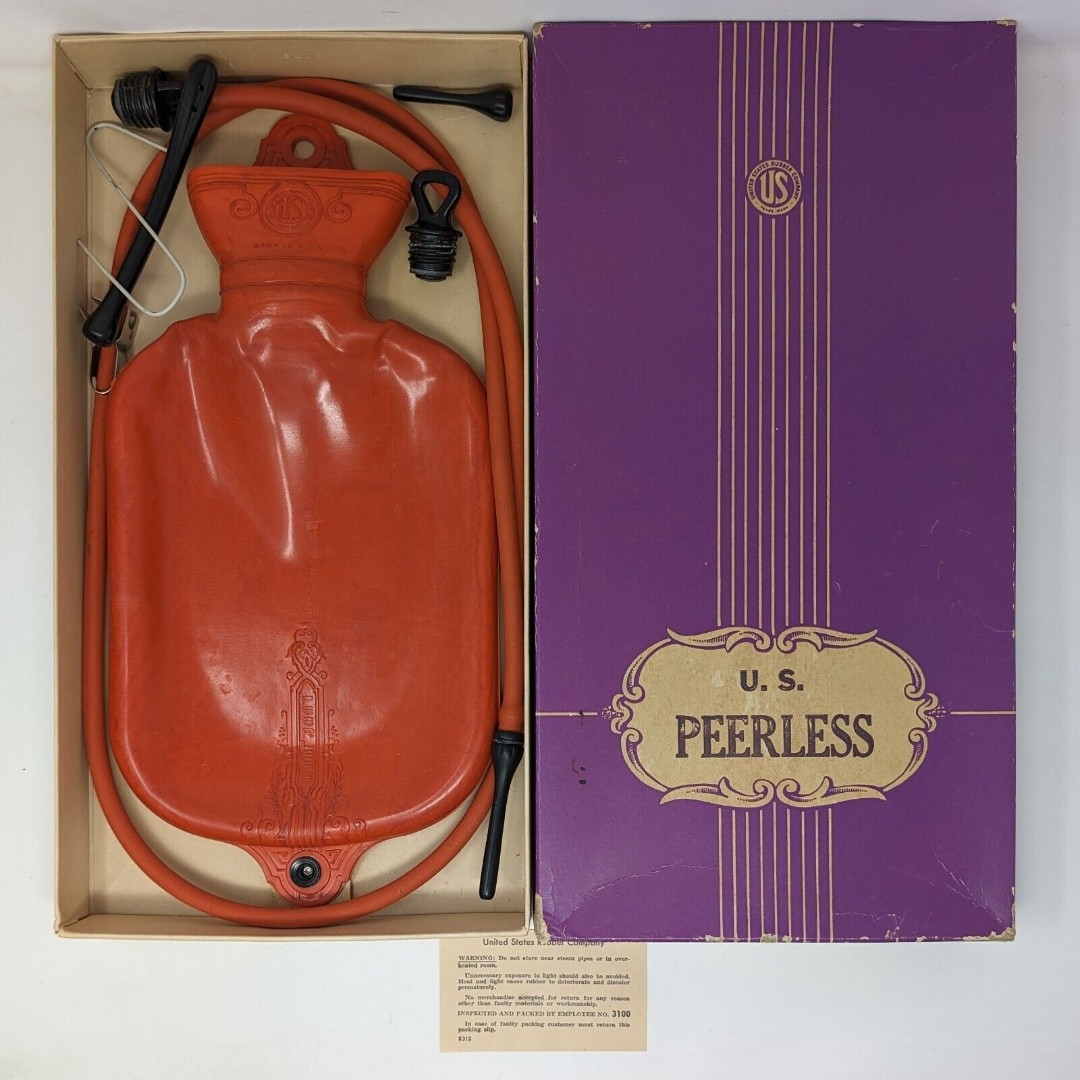 Vintage U.S. Peerless Combination Syringe 2 1/4 qt Red Rubber Bag Box No 306