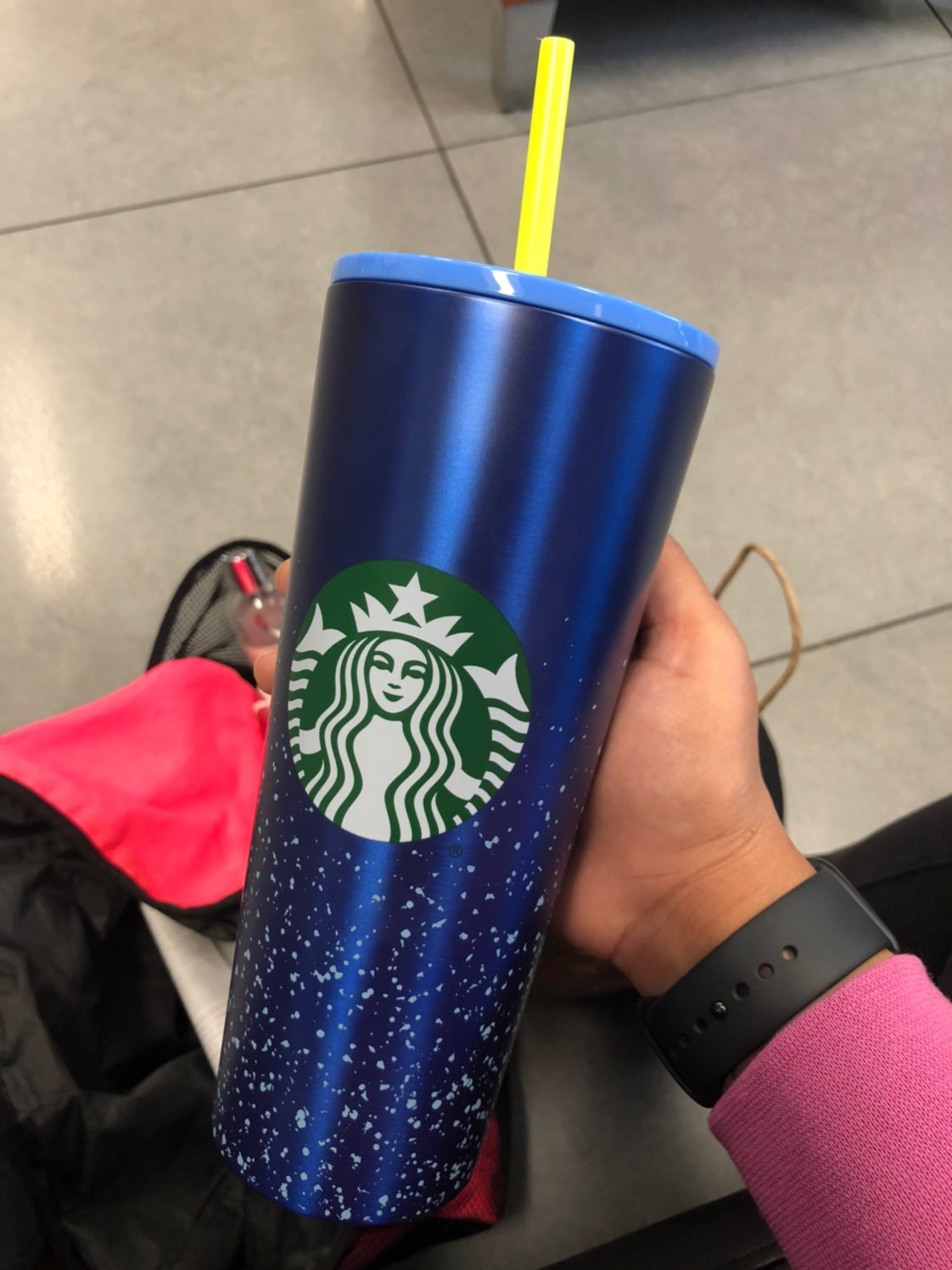Starbucks tumbler dory