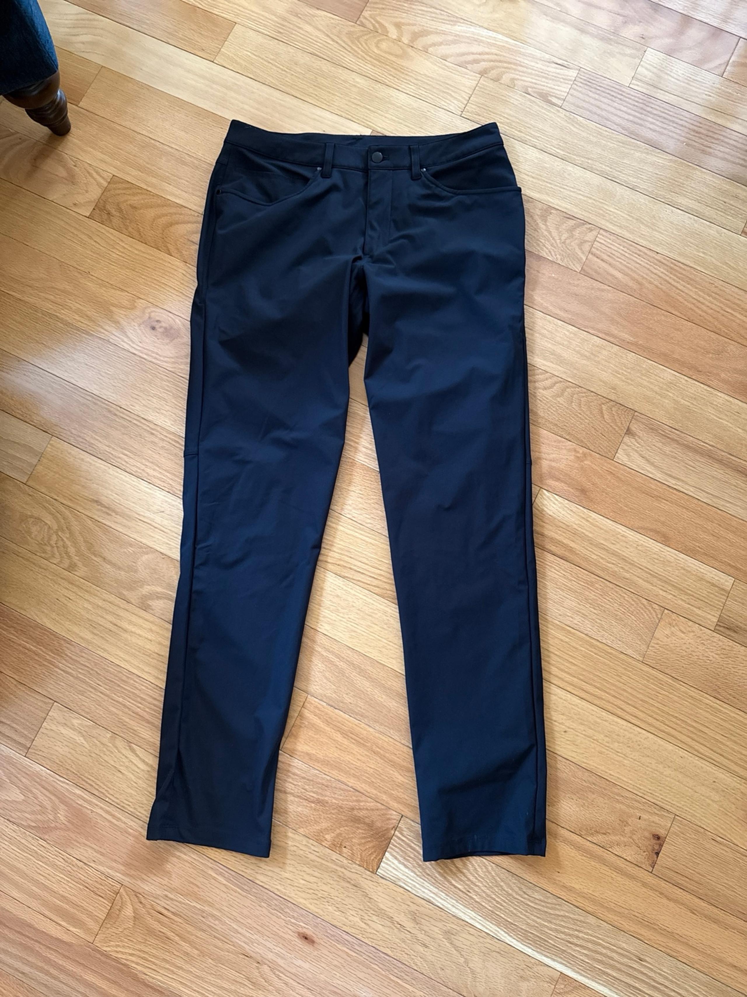 Lululemon black pants men’s size 33