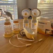 Medela Pump Bundle