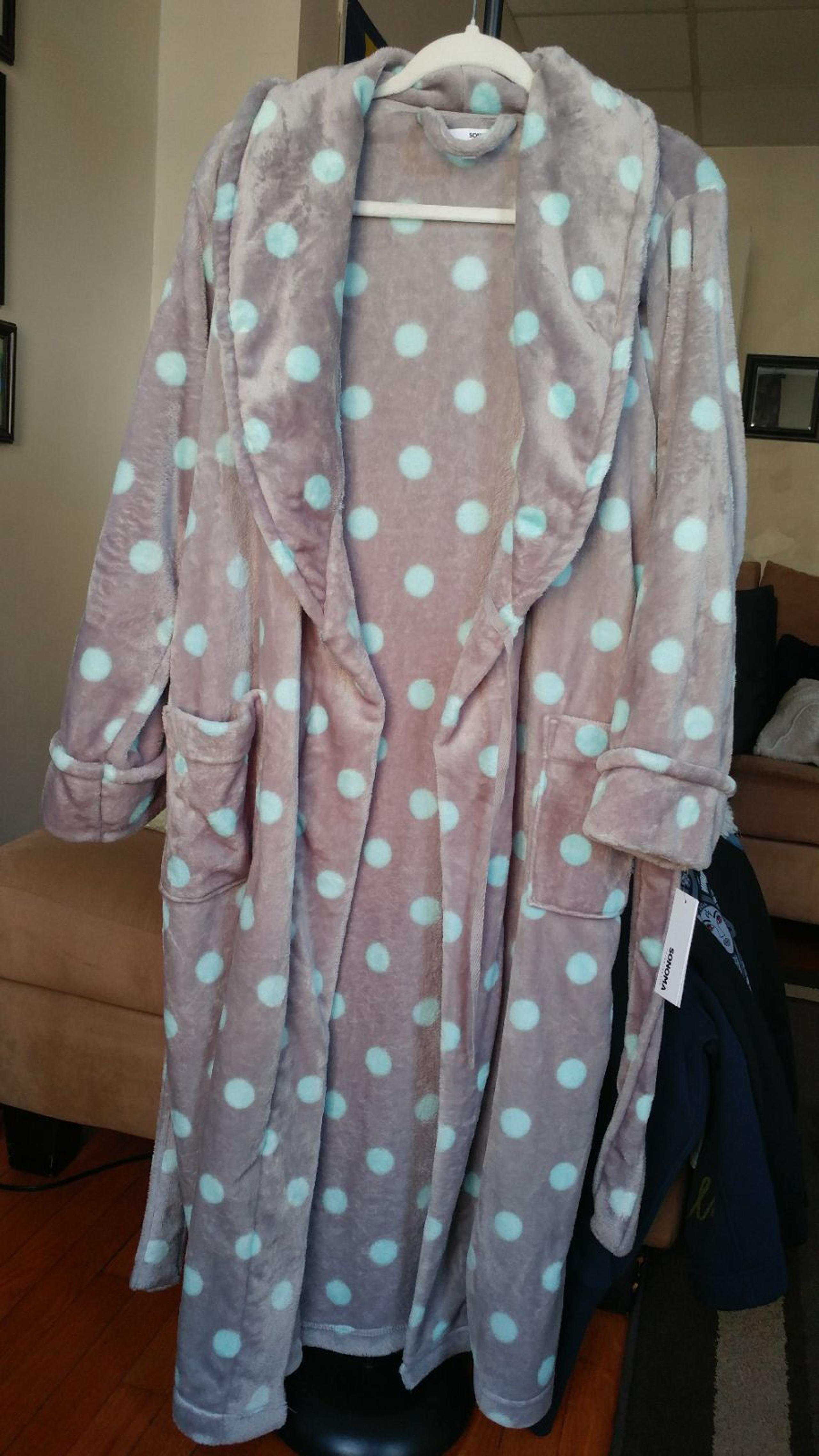 Womens Sonoma Robe small