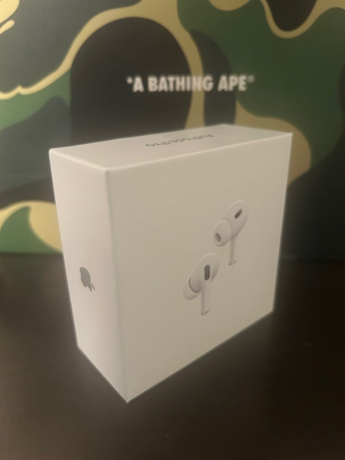 *SEALED* Apple AirPods Pro 2nd Generation with MagSafe Wireless Charging Case