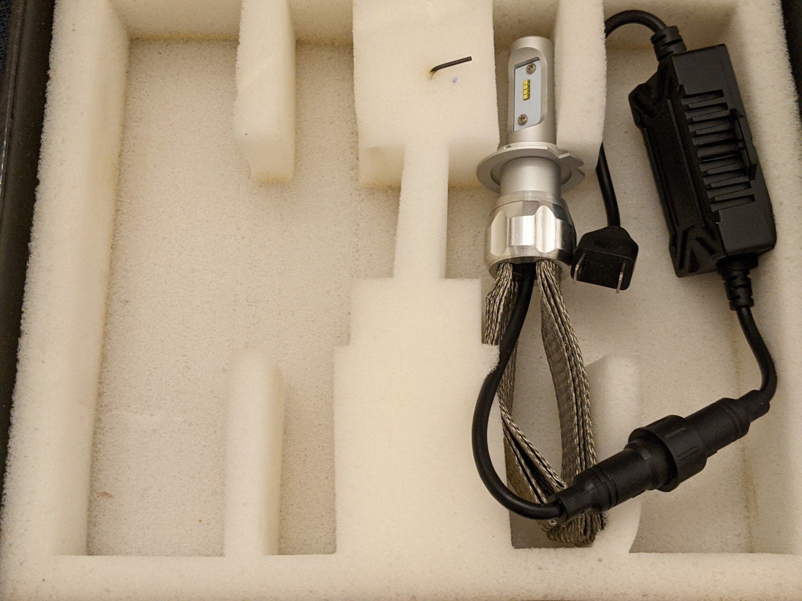 PUTCO SILVER LUX LED HEADLIGHT BULB H7 300007-S