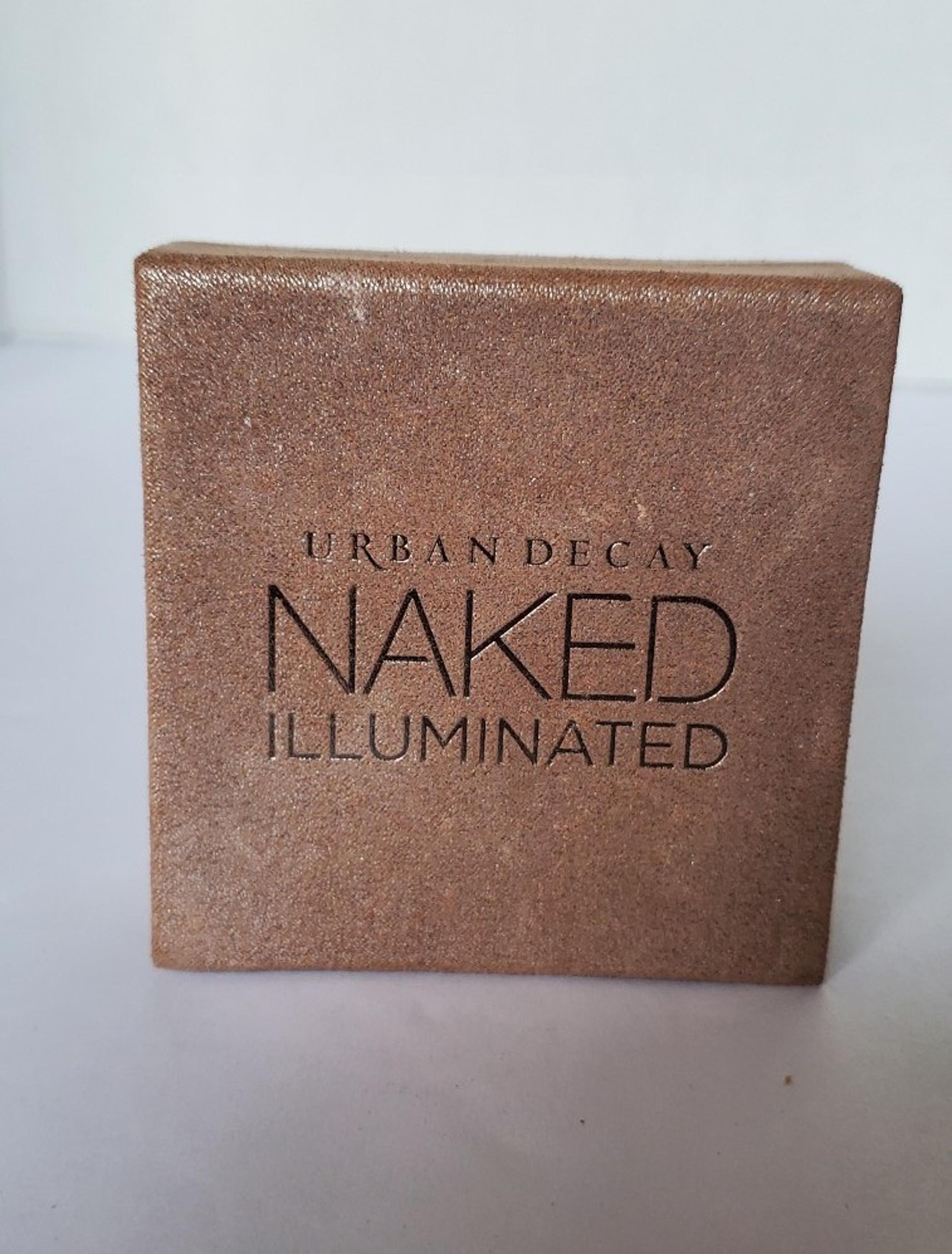 Naked Illuminated Face & Body Shimmering Powder - Urban Decay