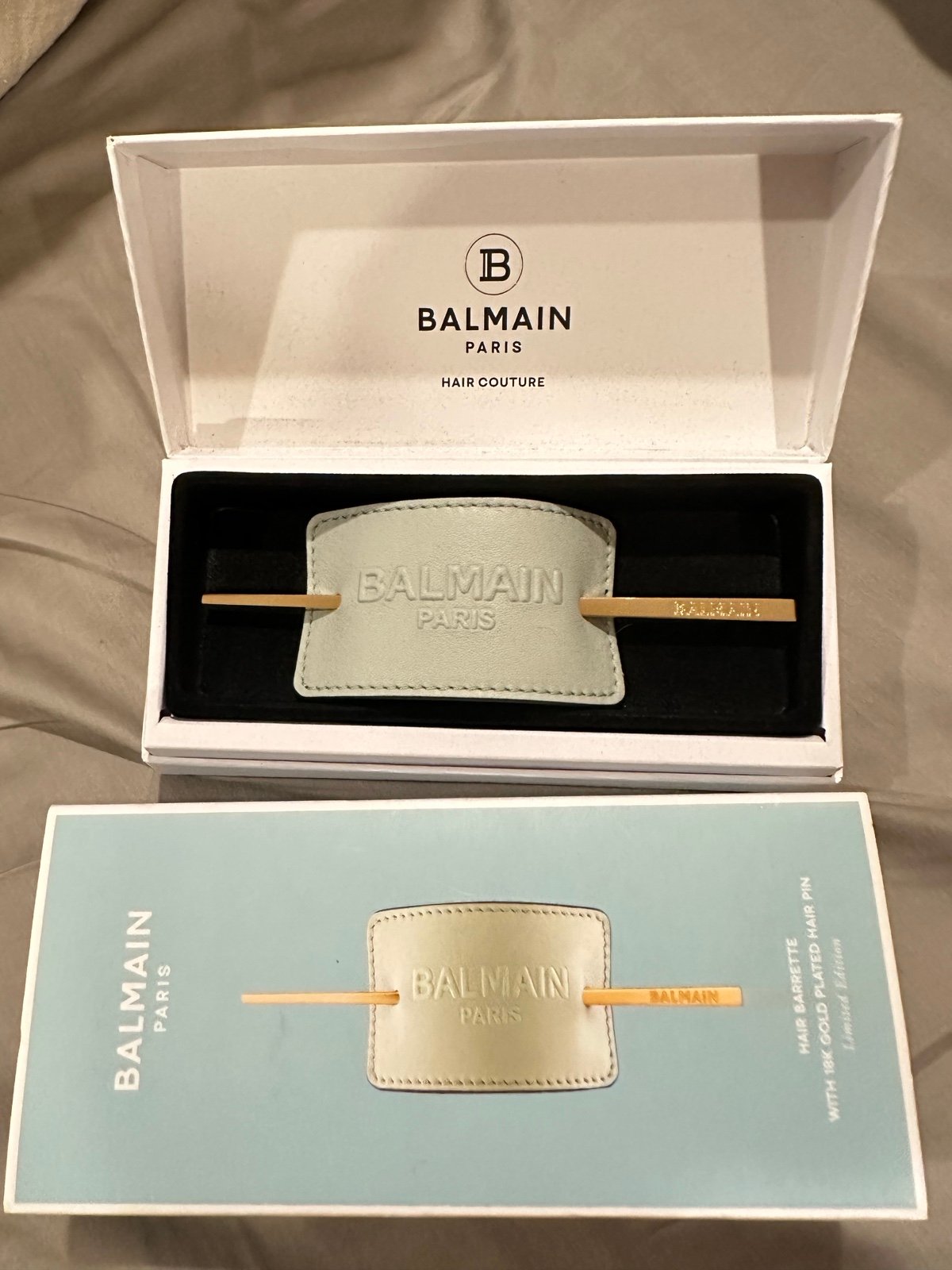 Balmain hair accessorie