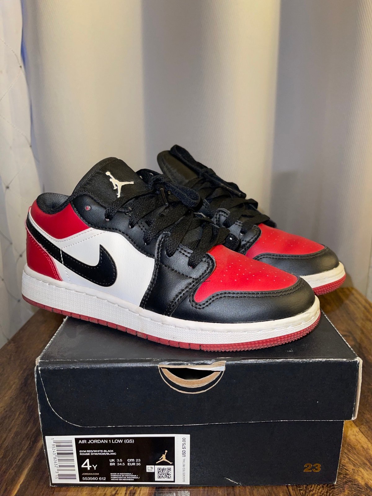 Air Jordan 1