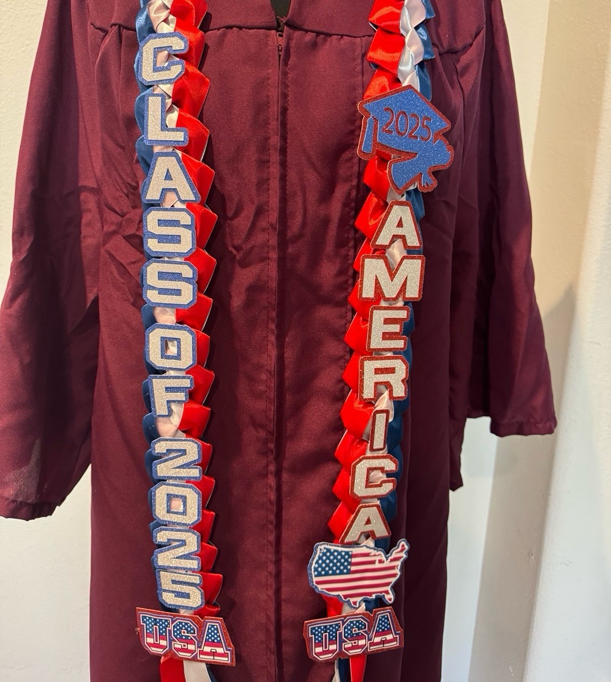America USA graduation lei