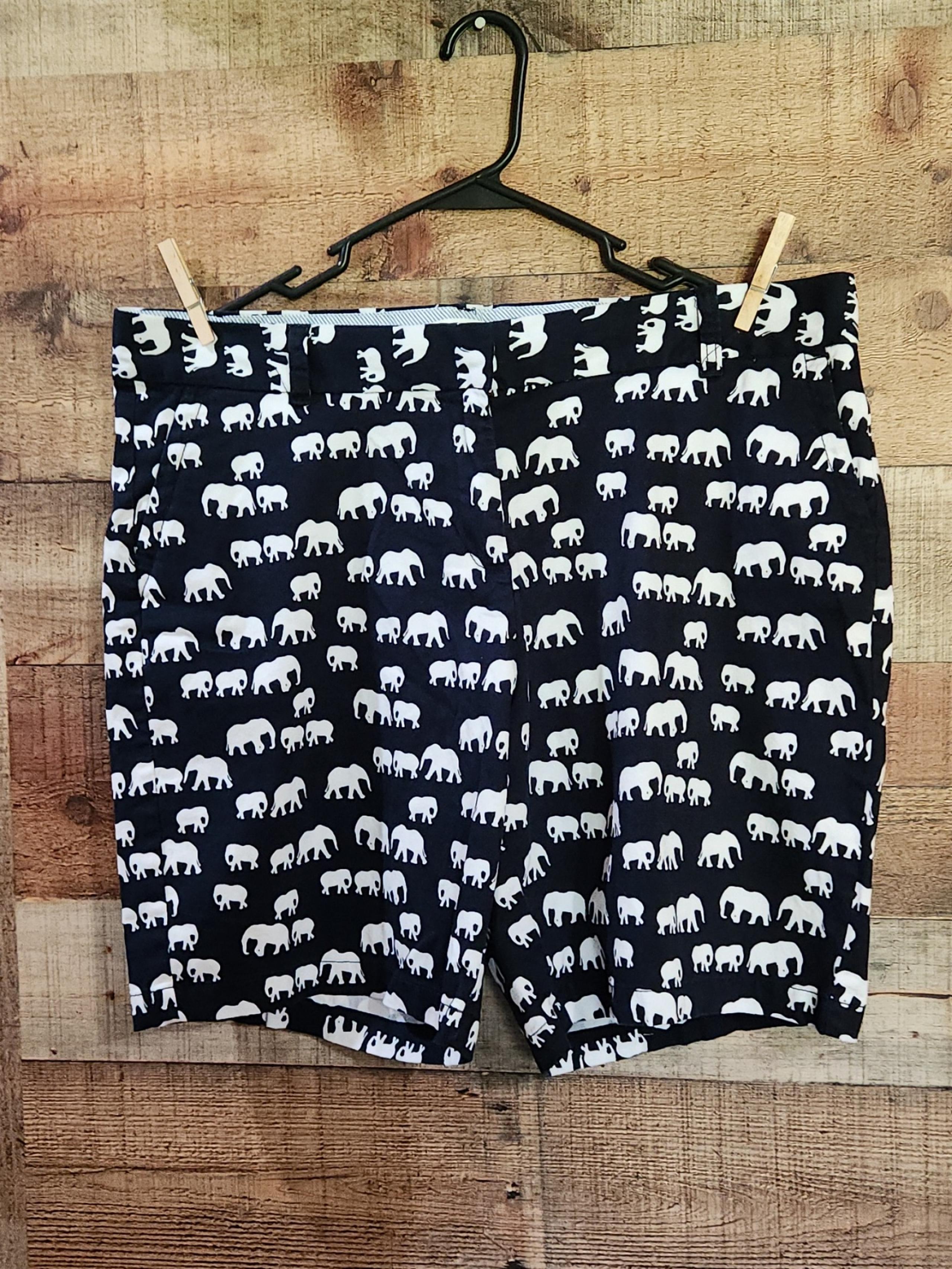 Crown & Ivy Womens Shorts