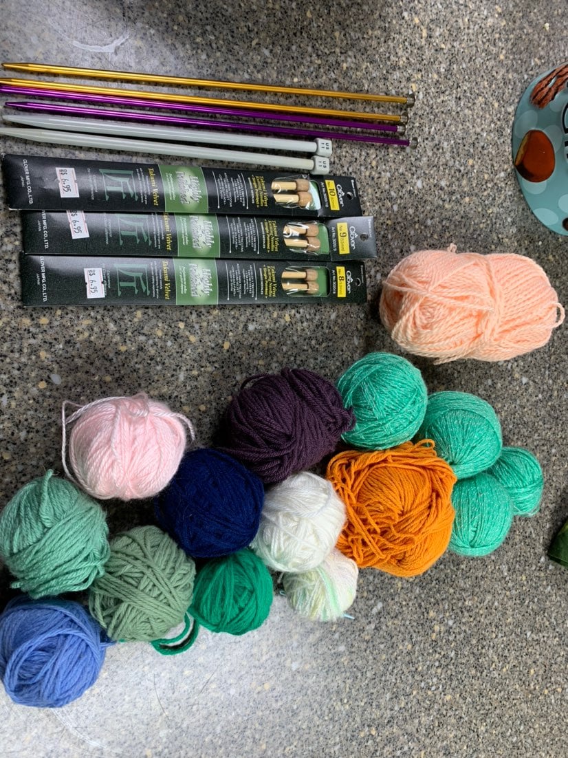 knitting needles & yard