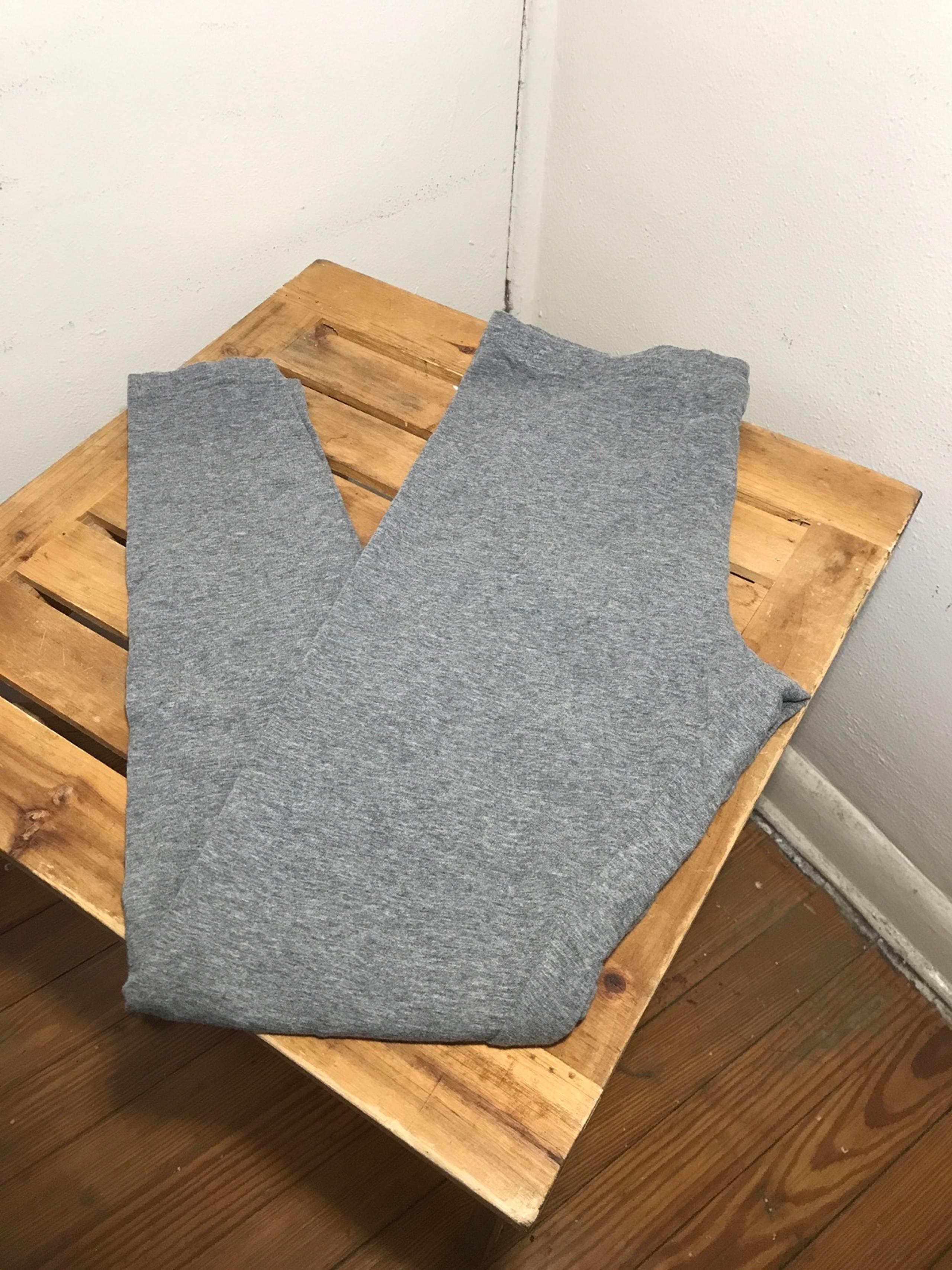 DG2 Diane Gilman leggings