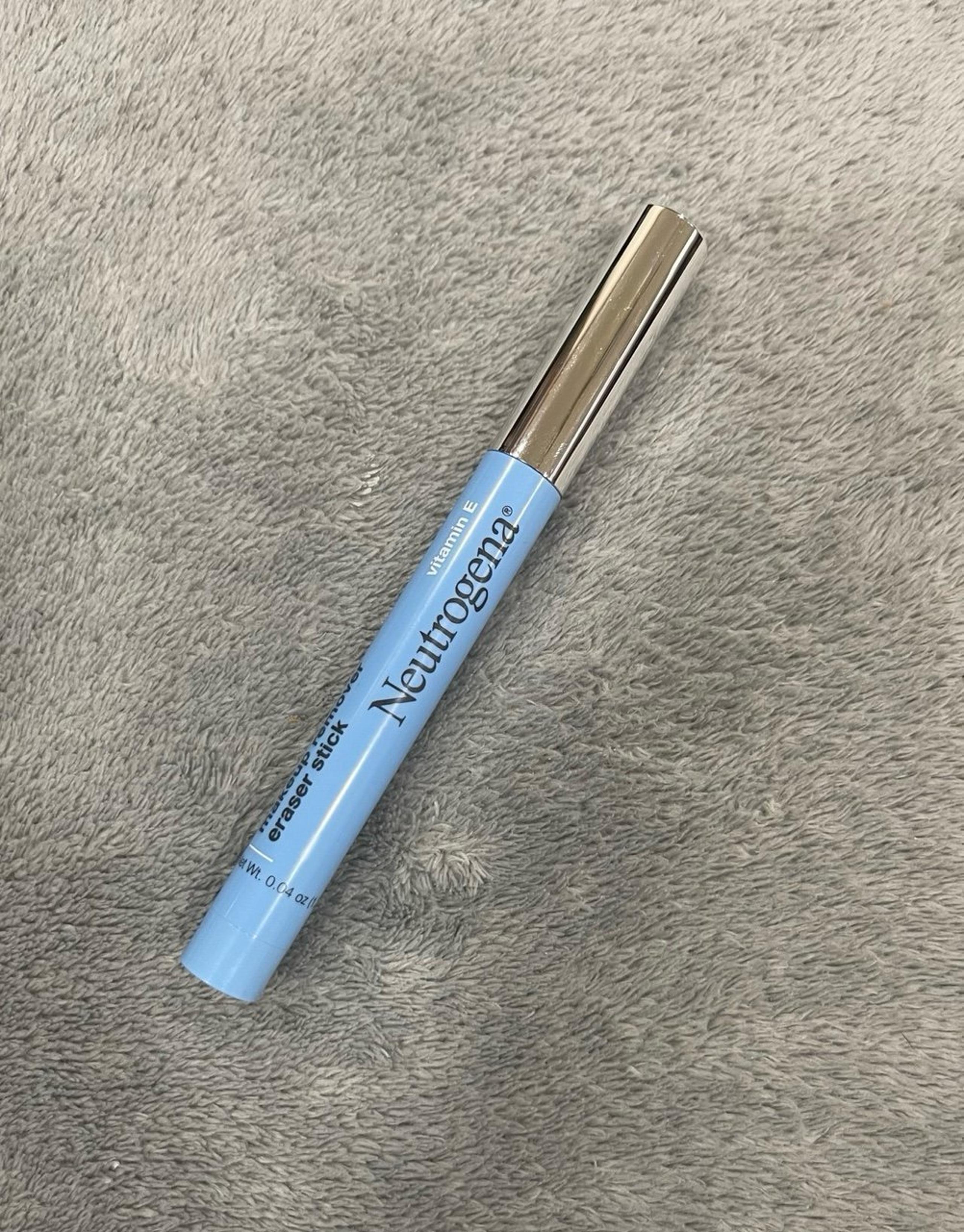 NEUTROGENA MAKEUP REMOVER ERASER STICK
