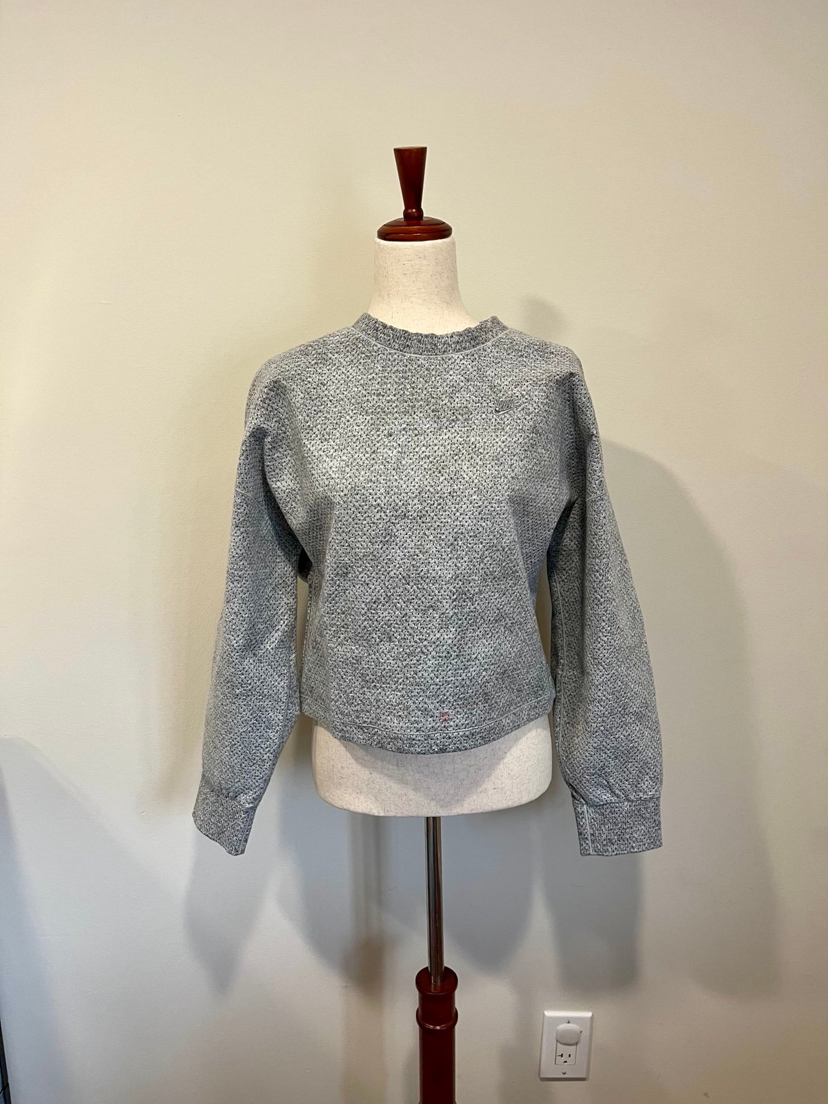 Nike Therma-FIT ADV Tech Pack Forward Oversized Sweatshirt Gray Women’s Small
