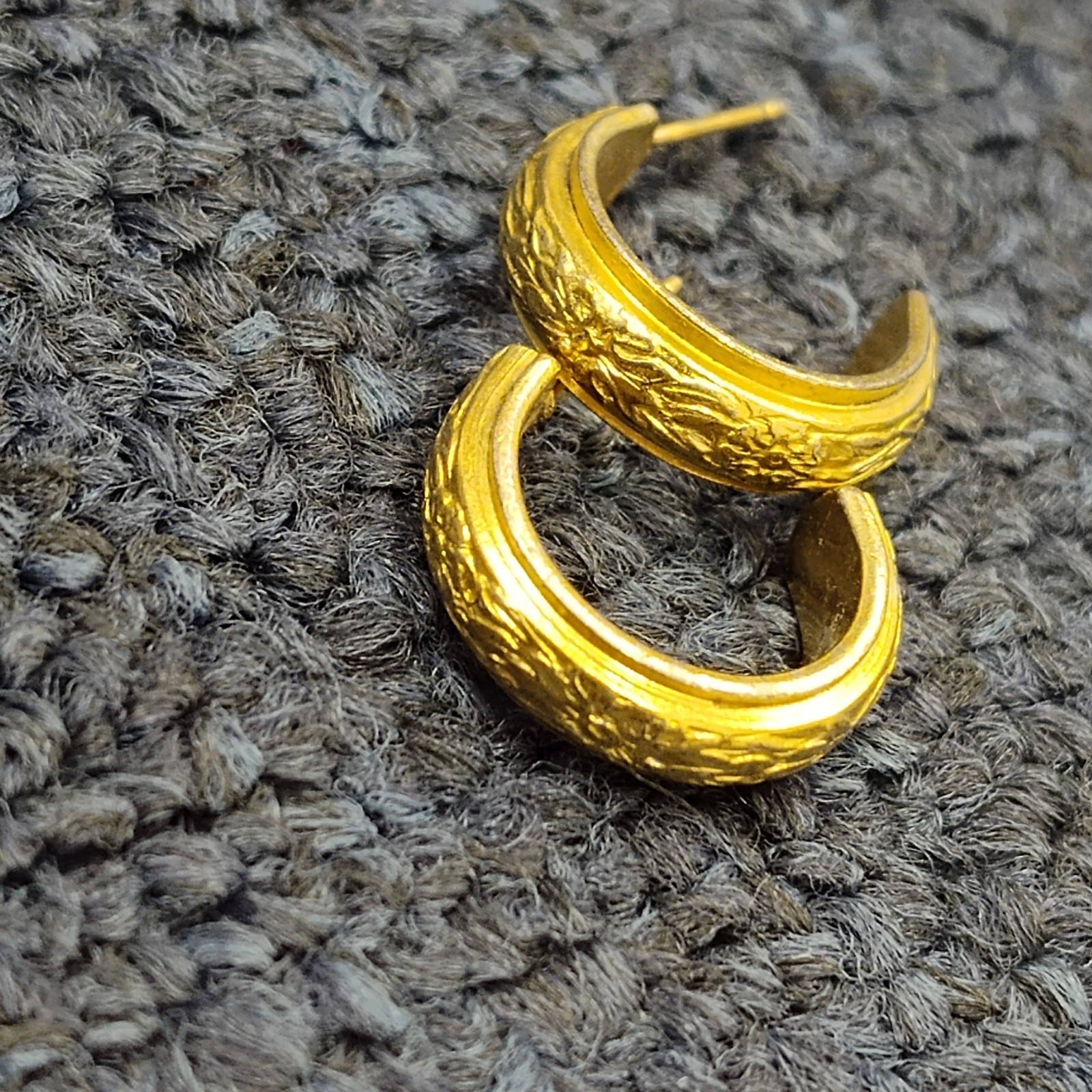 Vintage gold over sterling silver etched floral hoop earrings