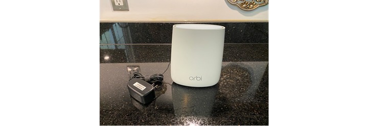 NETGEAR Orbi AC2200/RBR20 Tri-Band Mesh Wi-Fi Router