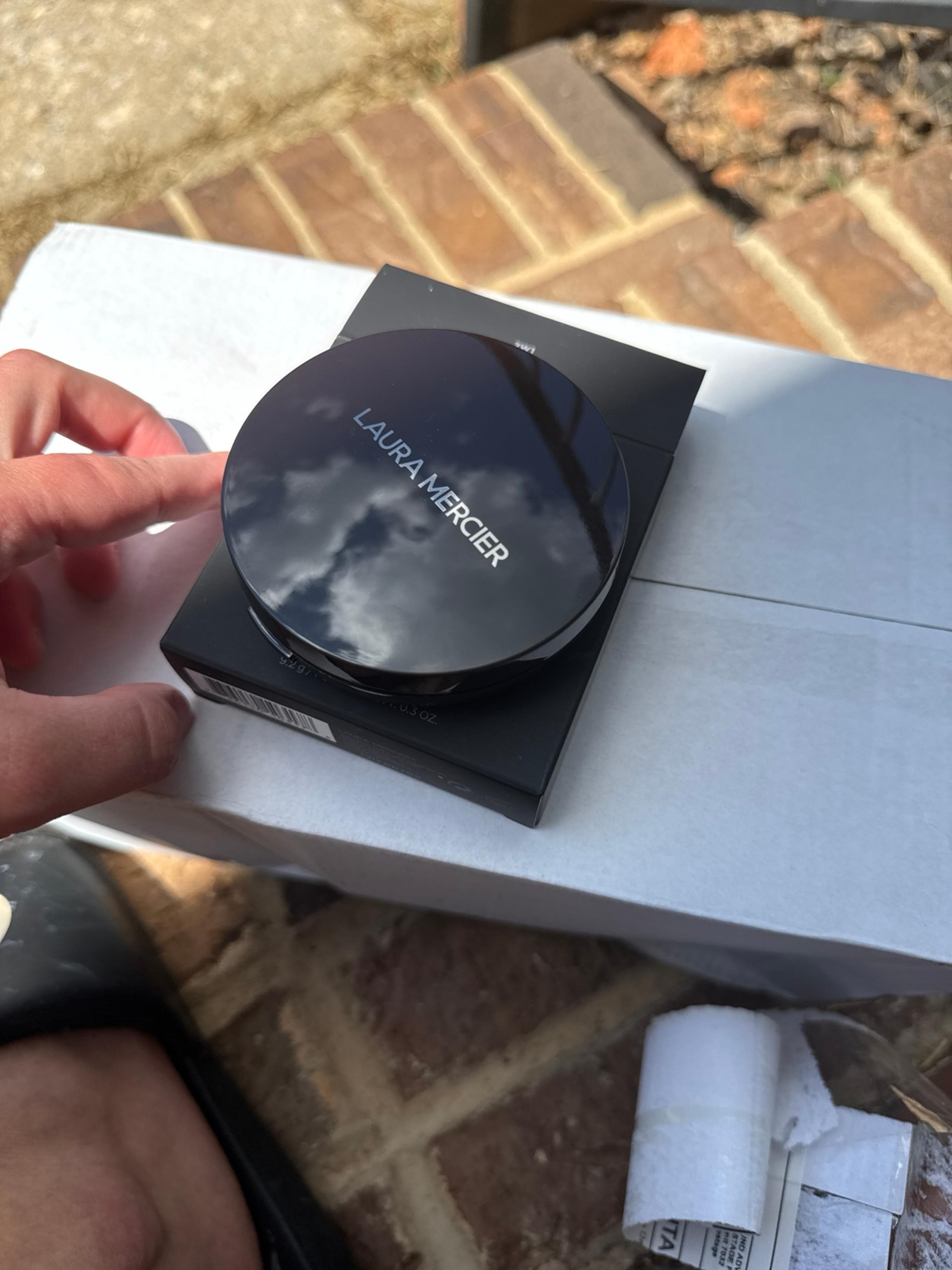 Laura Mercier Smooth Finish Foundation Powder