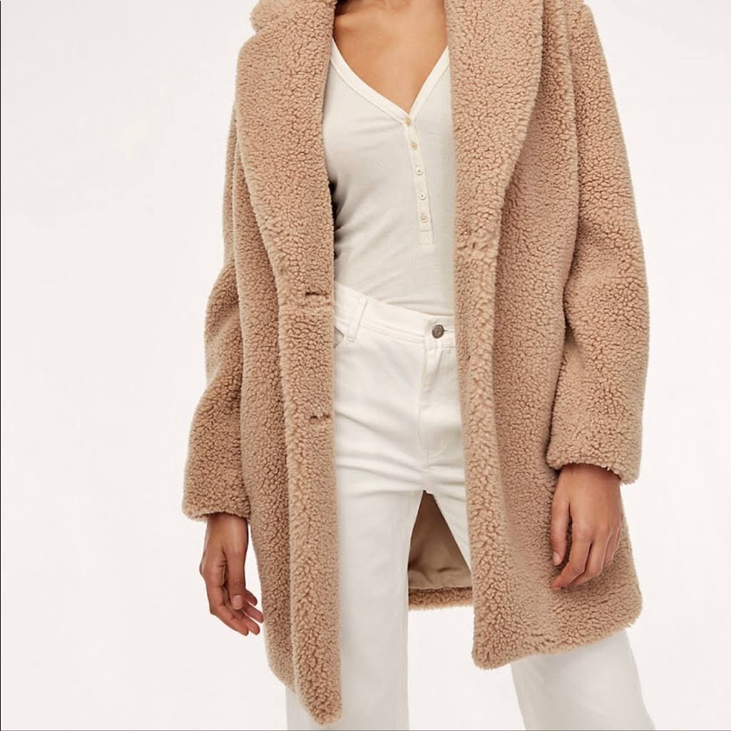 Aritzia Wildfred free teddy coat - Tan