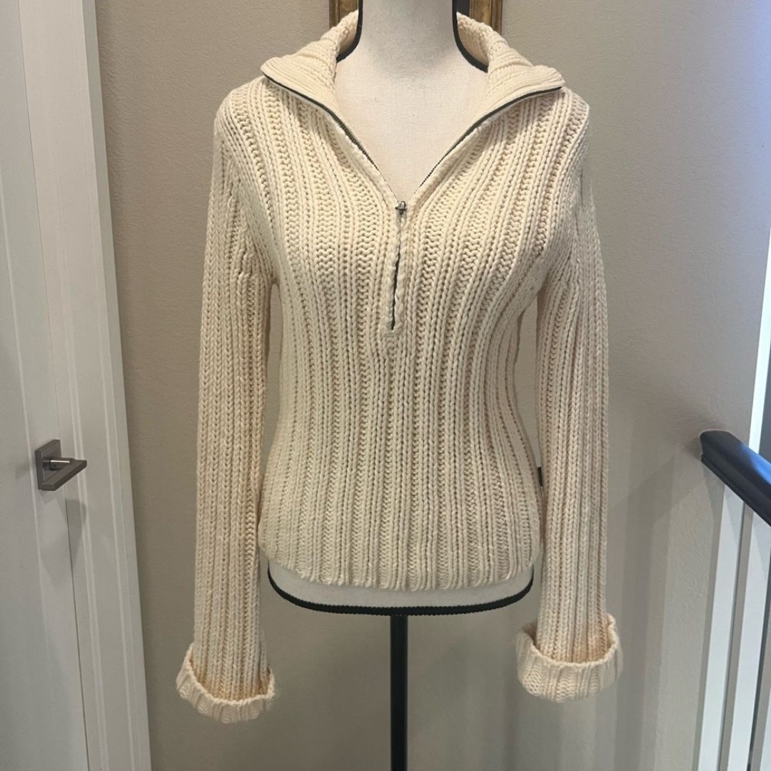 Abercrombie & Fitch Cream Sweater