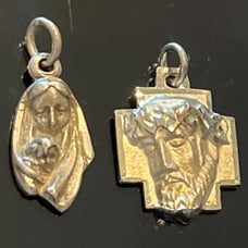 Vintage Chapel & Catamori sterling silver rosary Mary Jesus medals 071624@