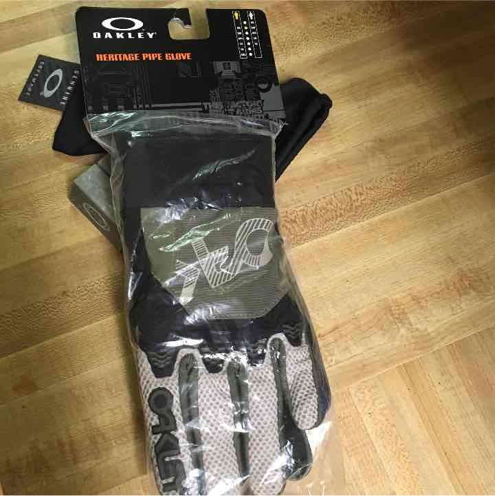 Oakley Heritage Pi pe Glove