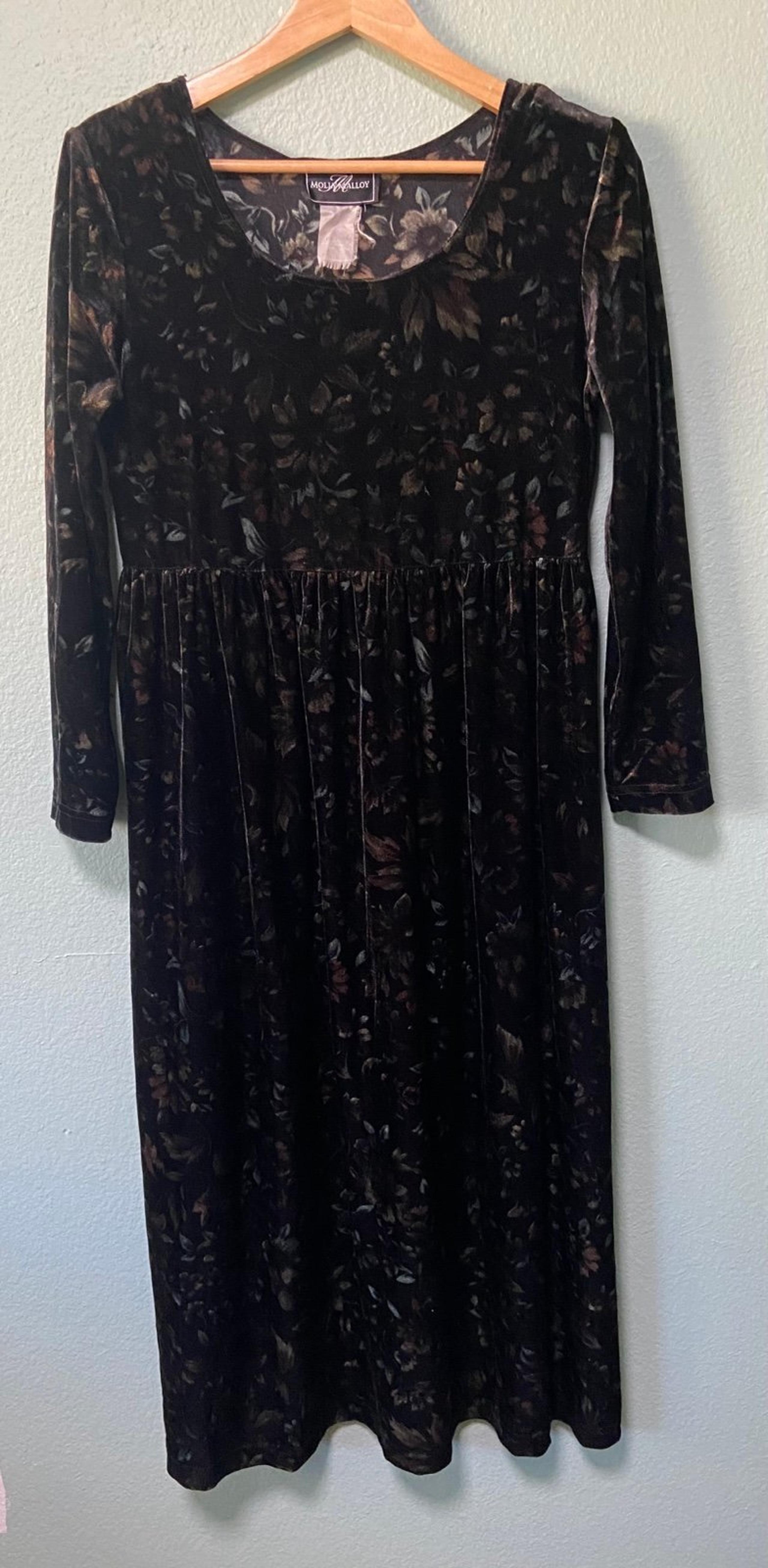 Vintage Molly Malloy Women's Black Velvet Floral Long Sleeve Dress Size 8