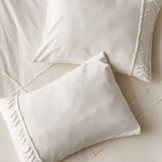UO Home Eliaf Tufted Sham Set in Cream NWT