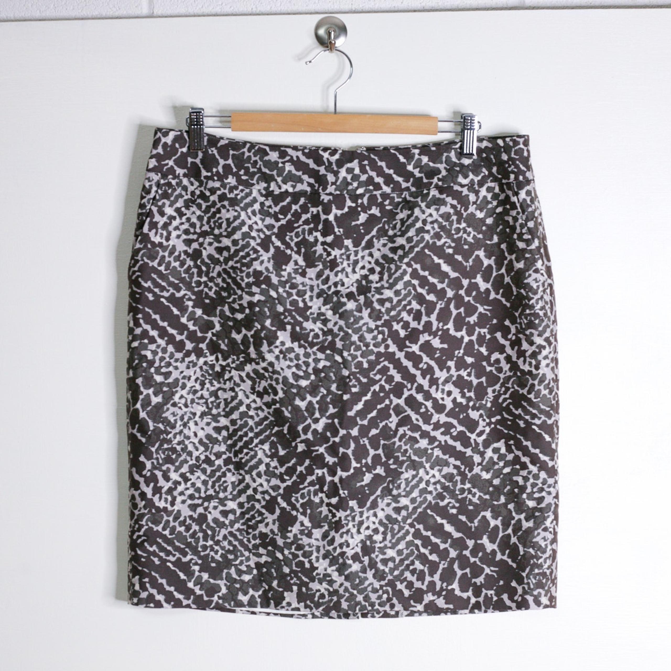 Ann Taylor Animal Print Pencil Skirt Size 12 Brown Cream Silk Cotton Blend - LOFT
