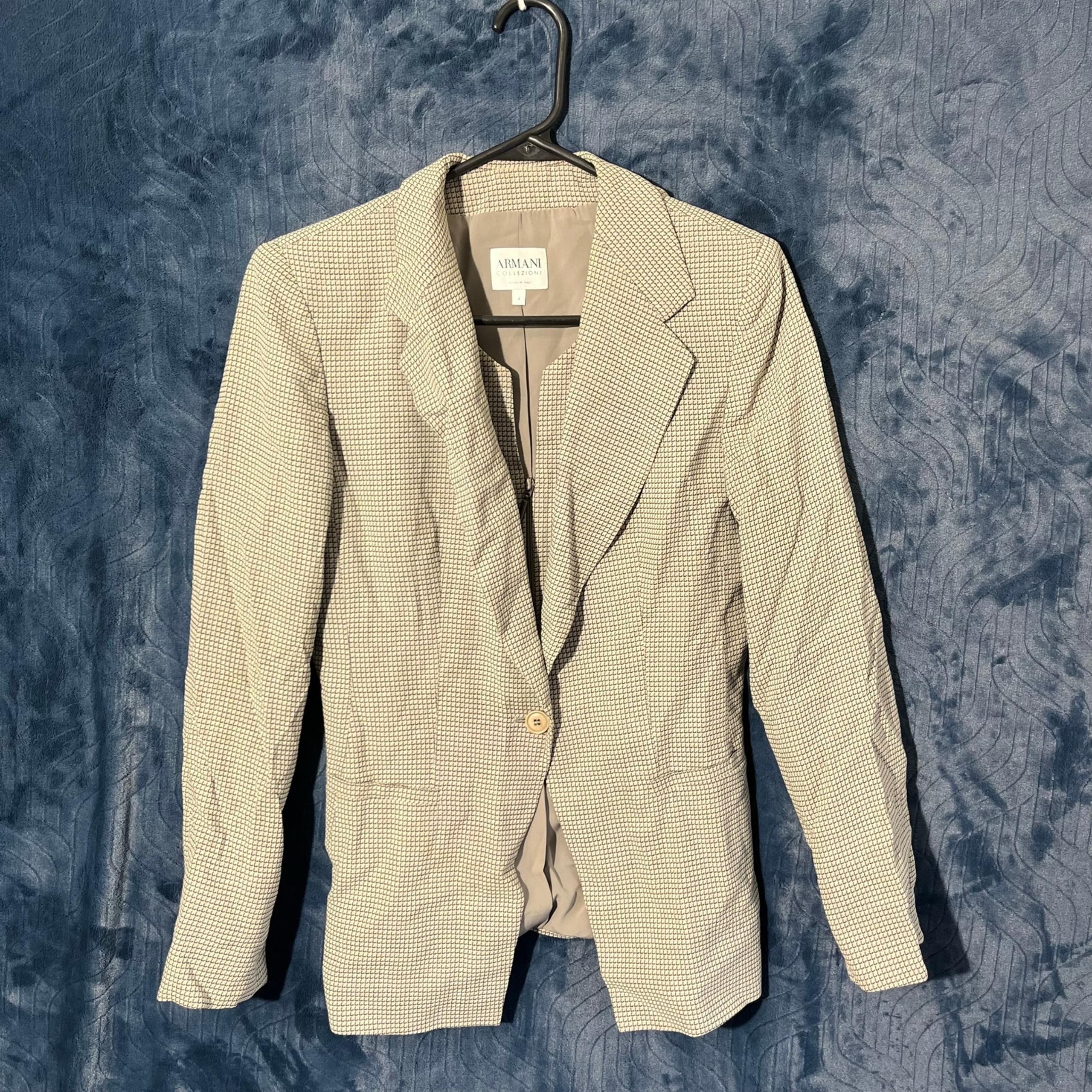 ARMANI Collezioni Made In Italy Taylored Blazer Brown Womans Size 4