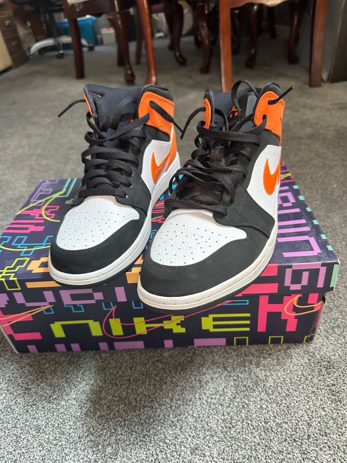 Jordan 1 mid shattered backboard