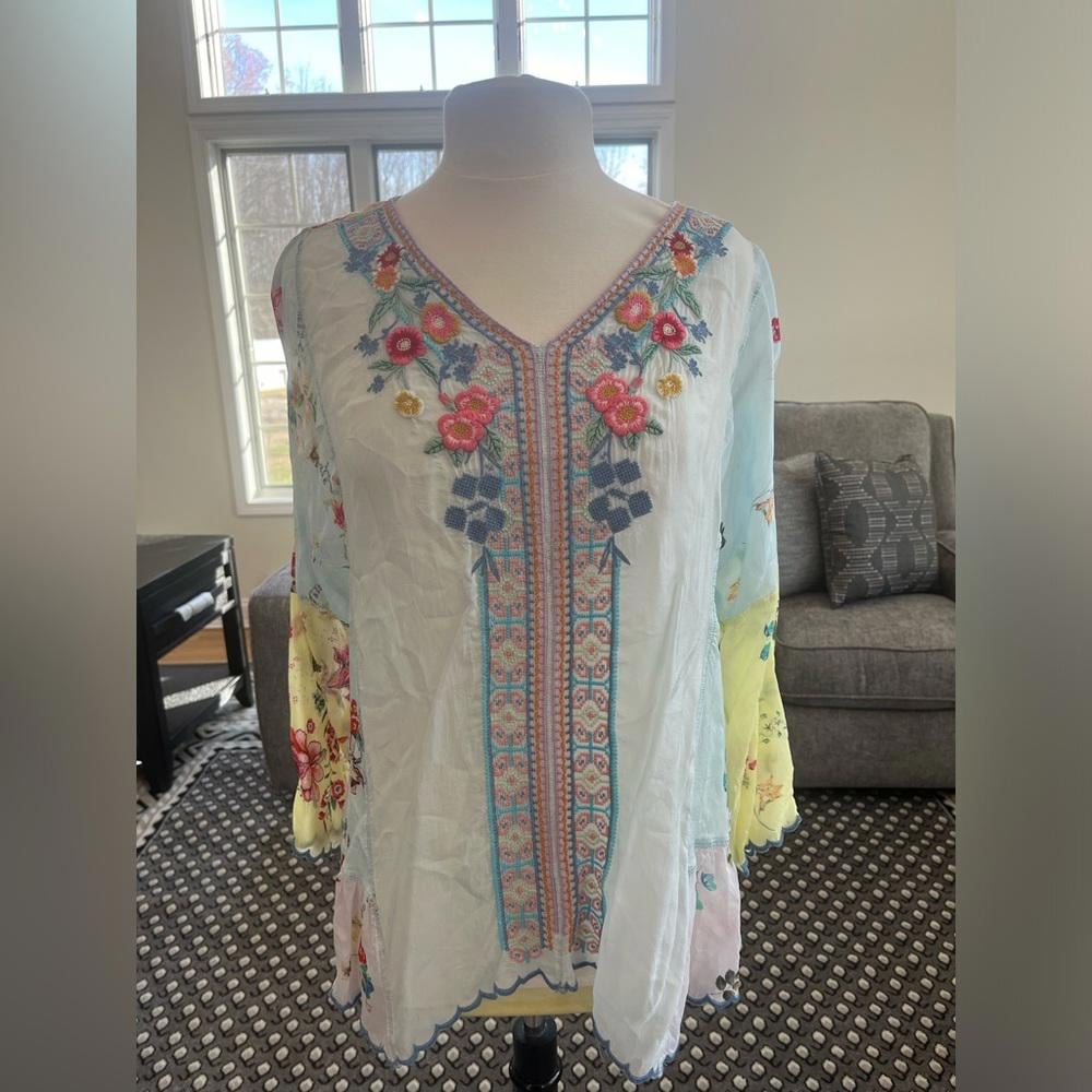 Johnny Was Vervaine Embroidered Floral Blouse Womens Size Medium