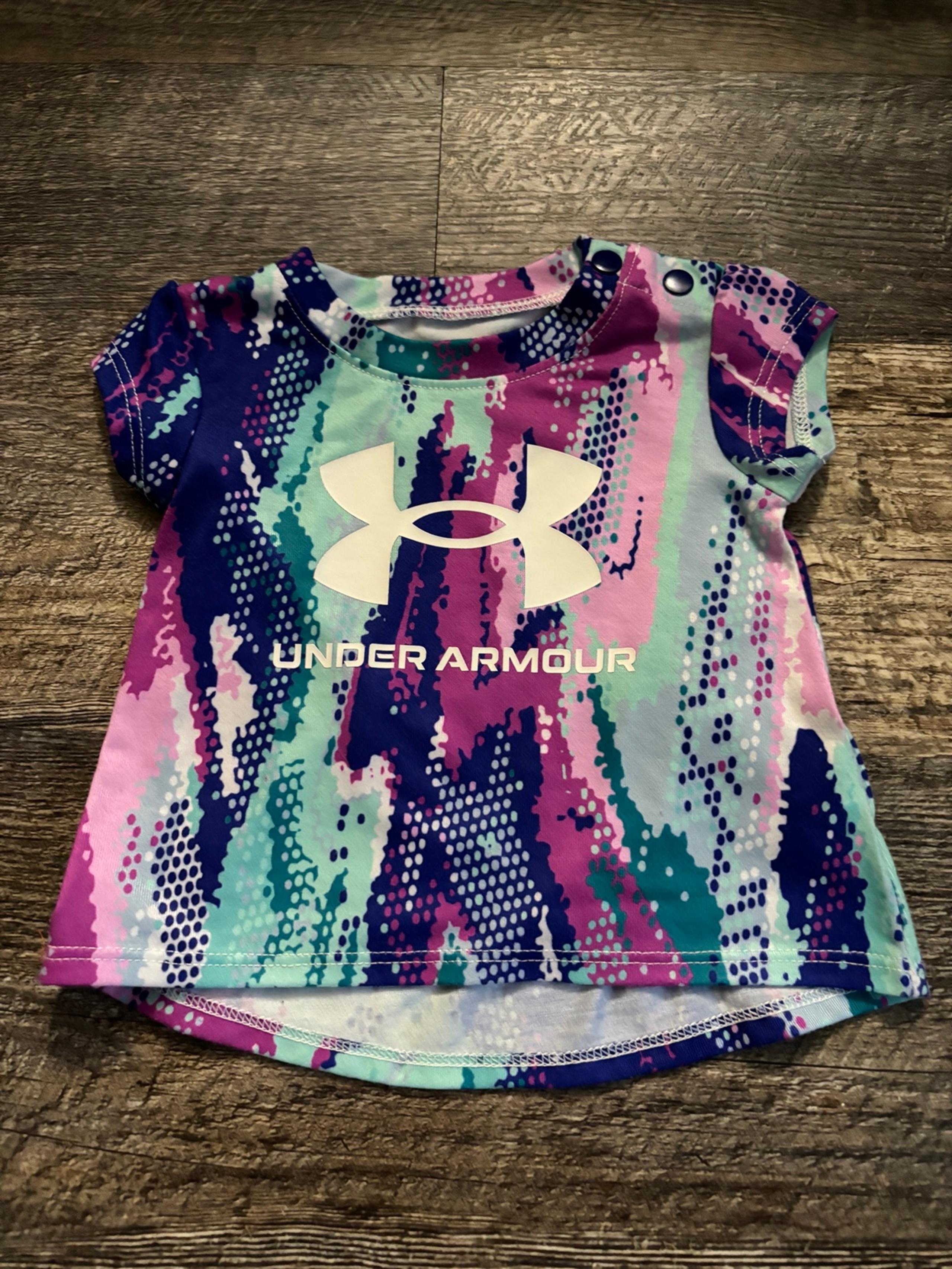 Under Armour top shirt Girl’s Size 0-3 months
