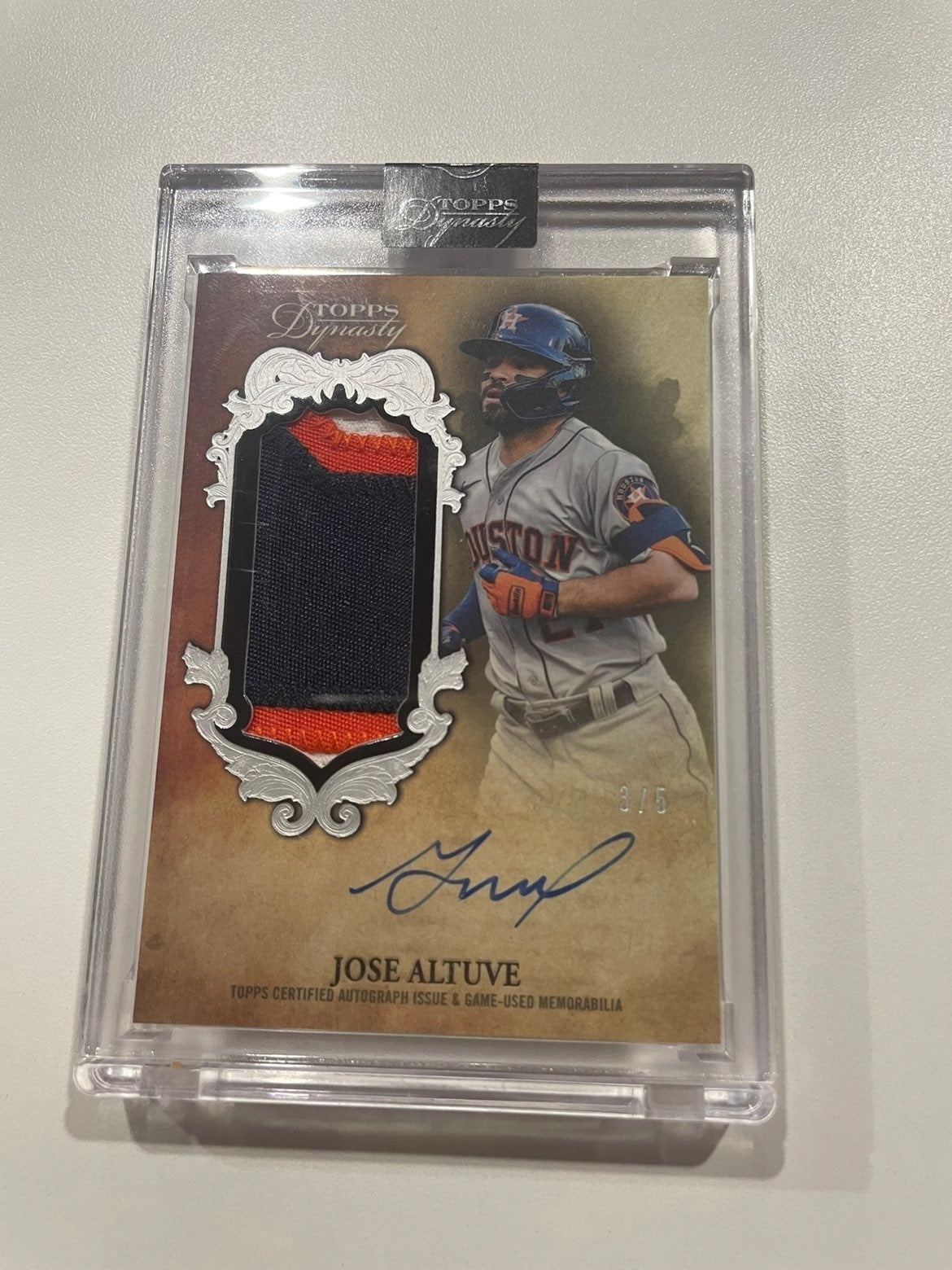 Topps Dynasty Jose Altuve Relic Auto /5