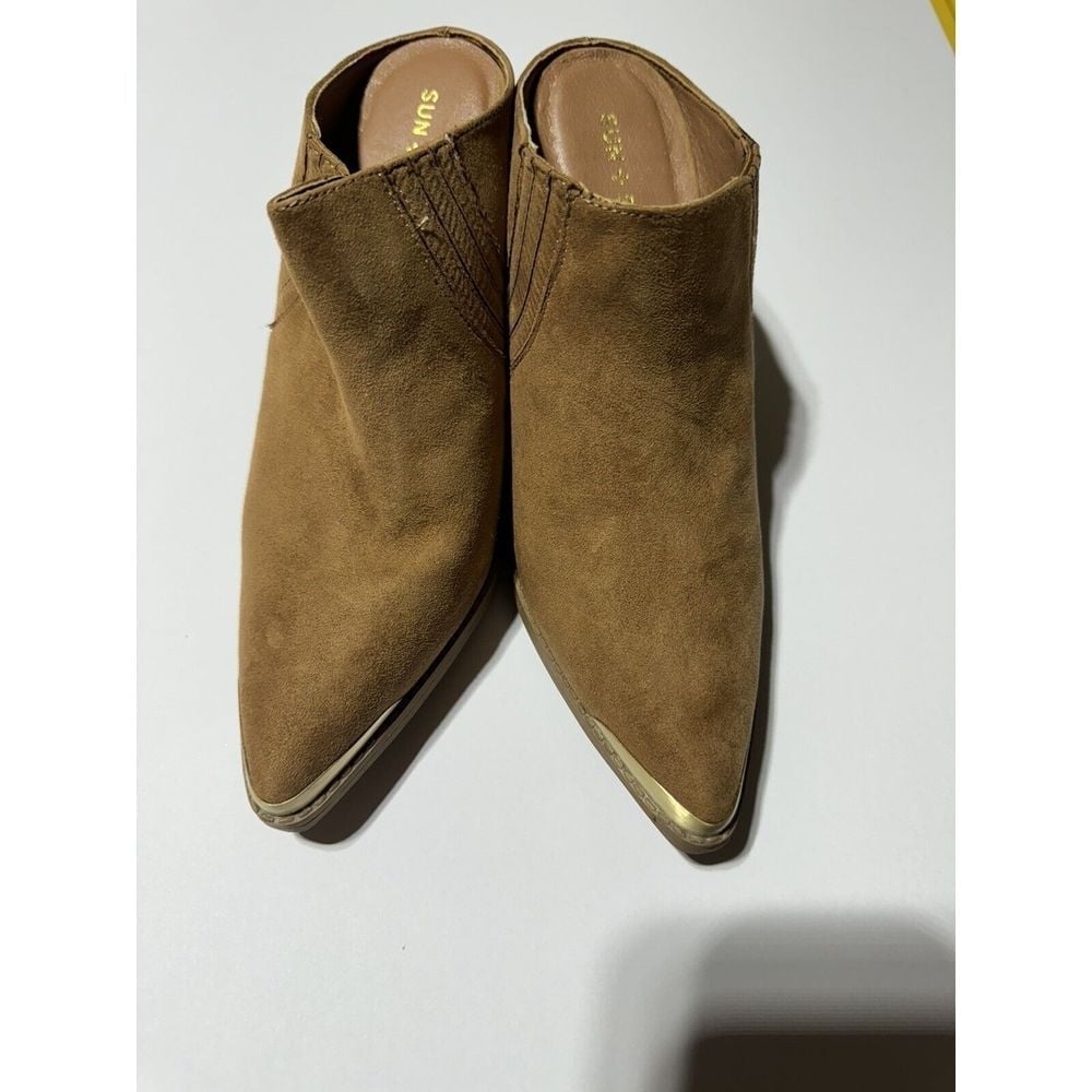 Sun + Stone Women's Deyzaa Mule Pump Heels - Tan 10M
