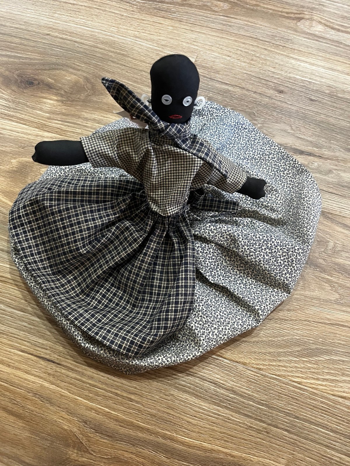Vintage? Old Early Primitive Folk Art Cloth Doll Dress