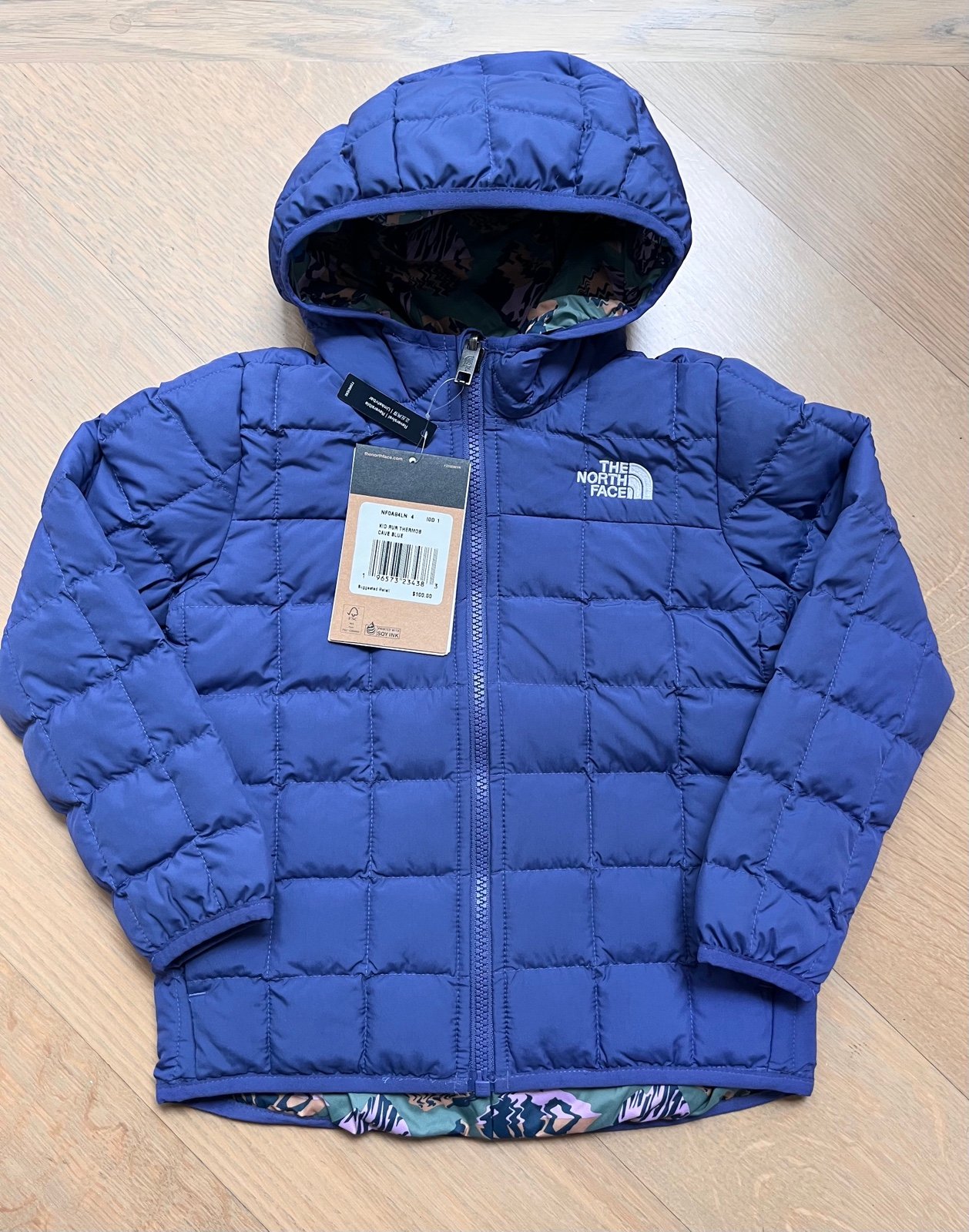 The North face Reversible ThermoBall Hooded Jacket - Toddlers. Cave Blue, 4